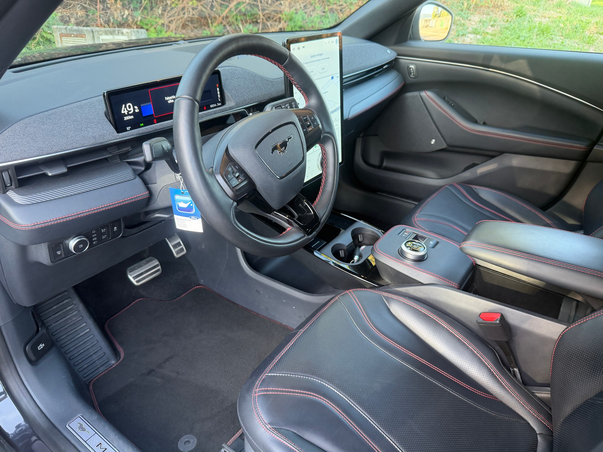 FORD Mustang MACH-E AWD 91 kWh-image-15