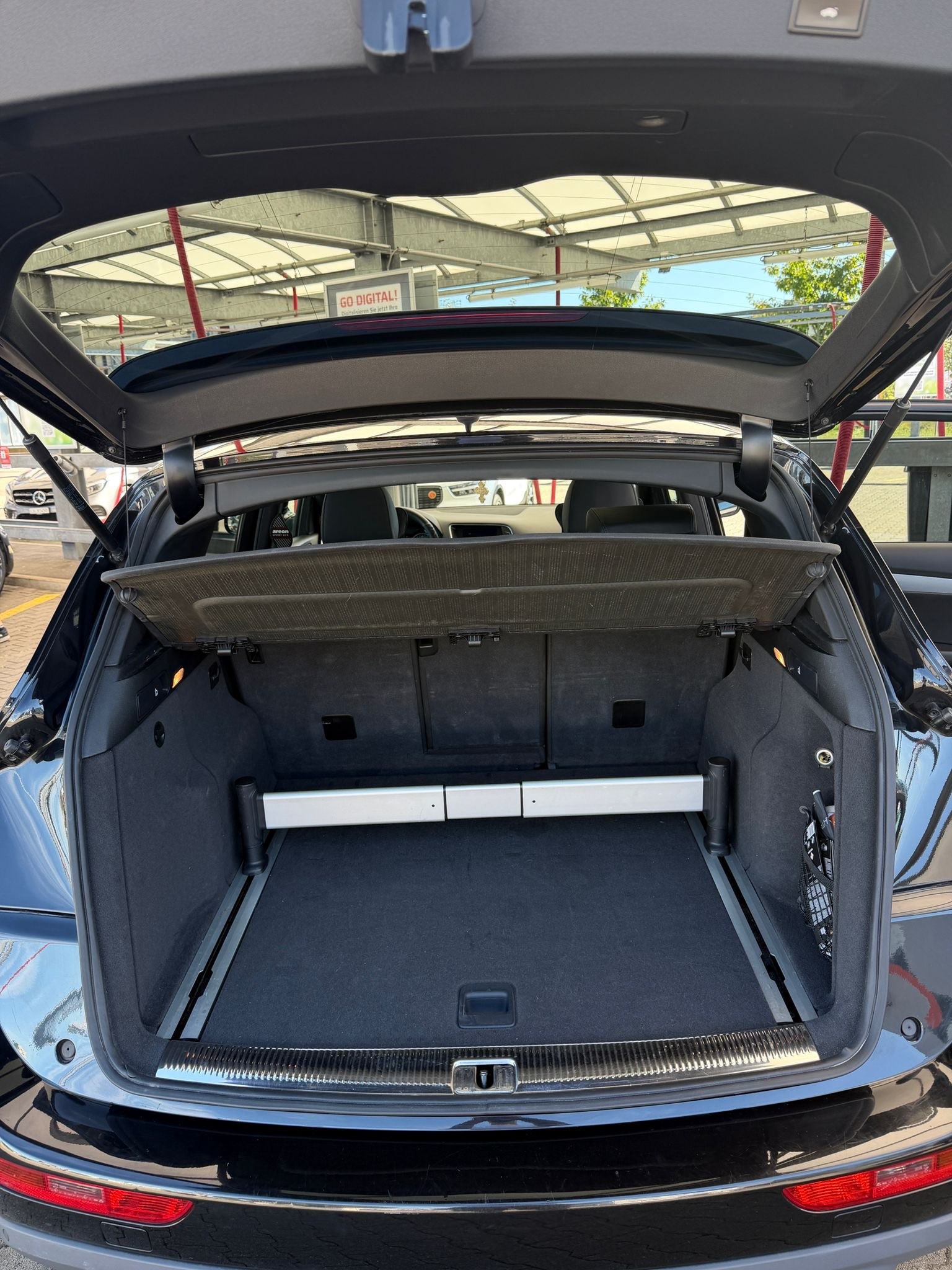 AUDI 2.0 TFSI quattro S-Tronic-image-4