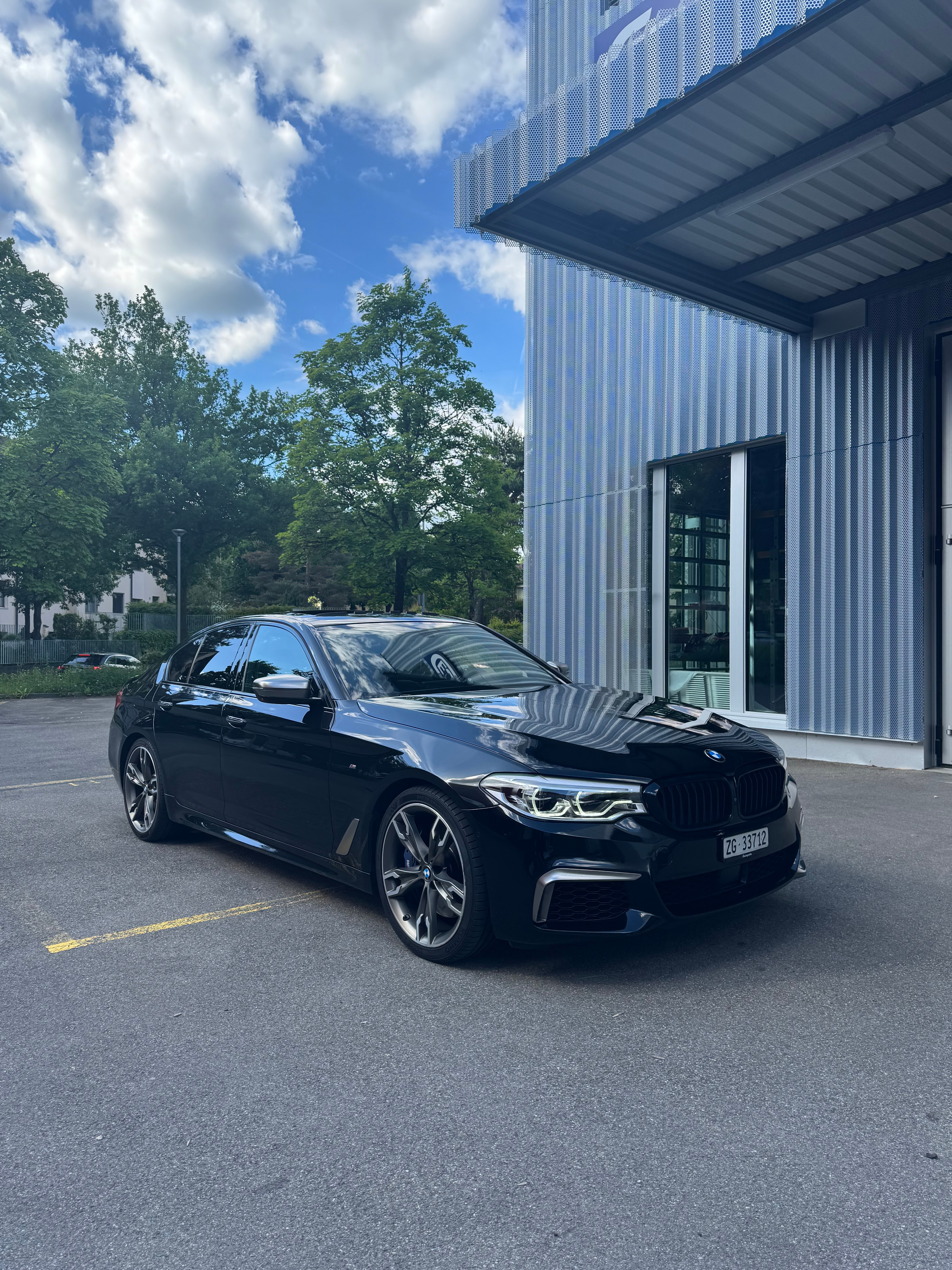 Car photo
