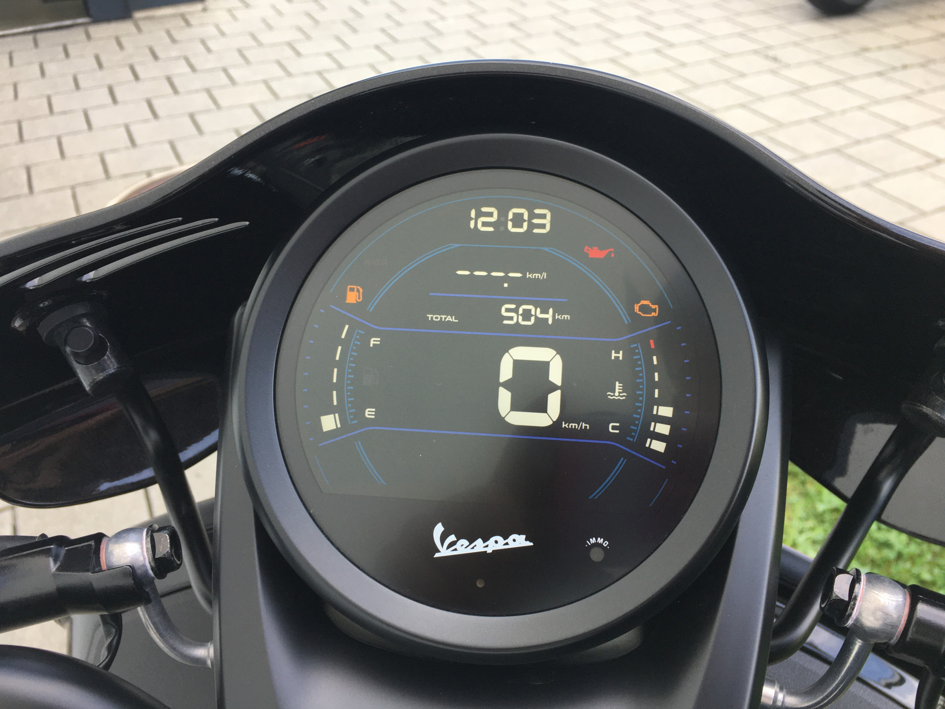 PIAGGIO Vespa GTV 300 HPE-showroom-element-3