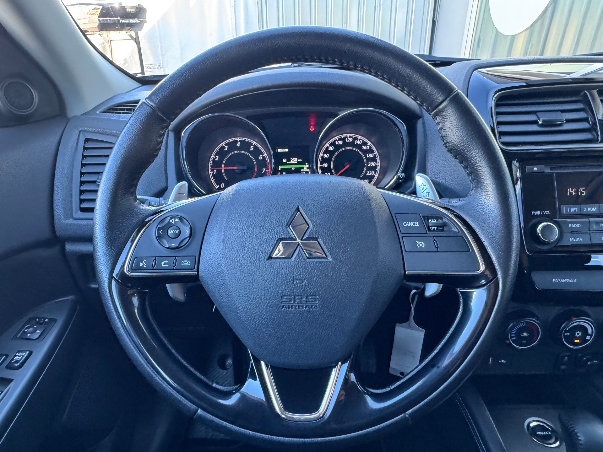 MITSUBISHI ASX 2.0 MIVEC Value 4WD Automat-image-14