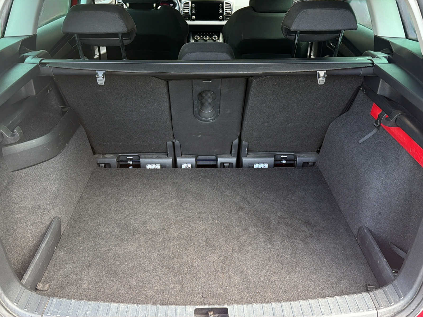 SKODA Karoq 1.5 TSI Style DSG-image-5