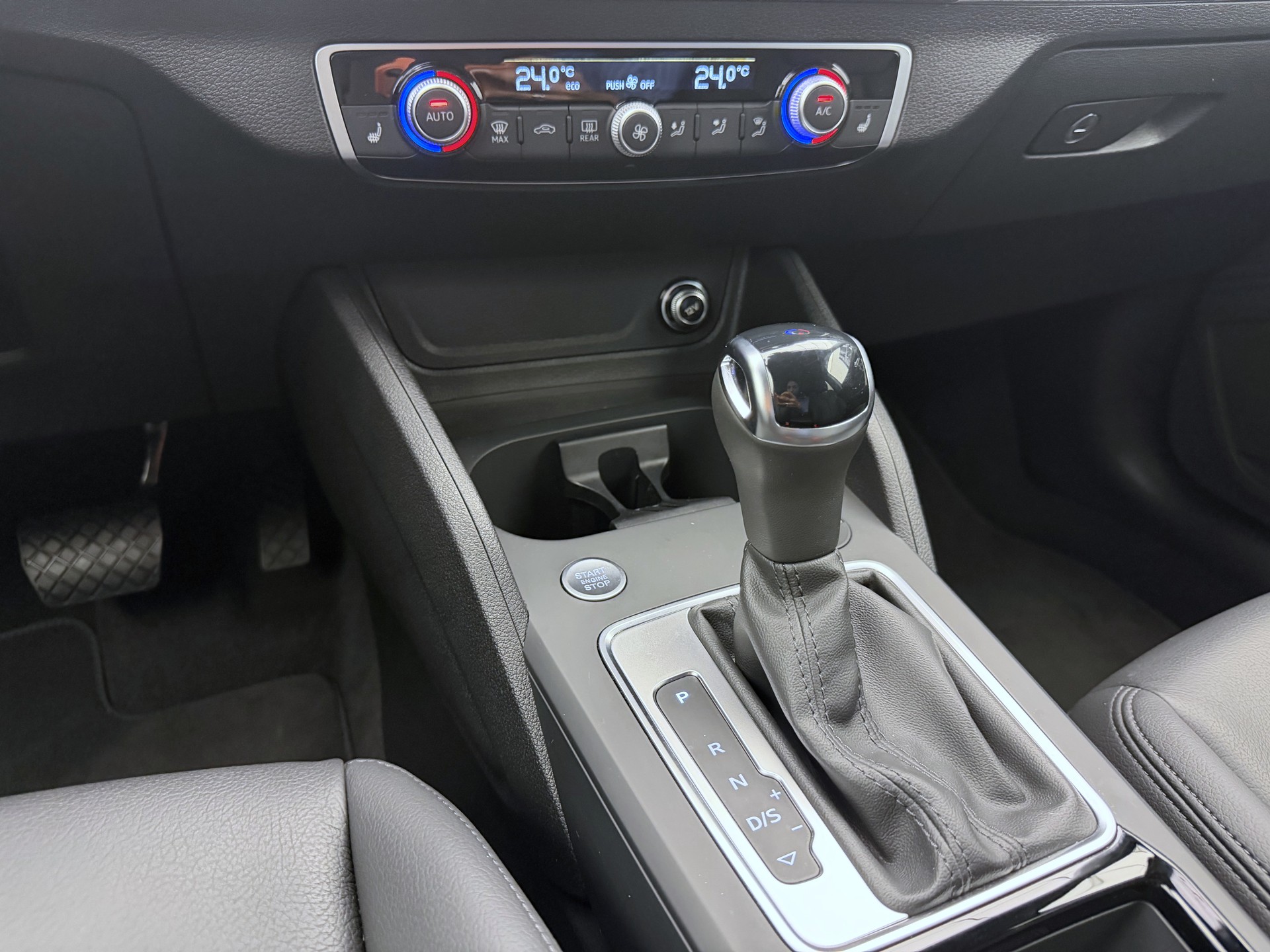 AUDI Q2 40 TFSI advanced quattro S-tronic-image-14