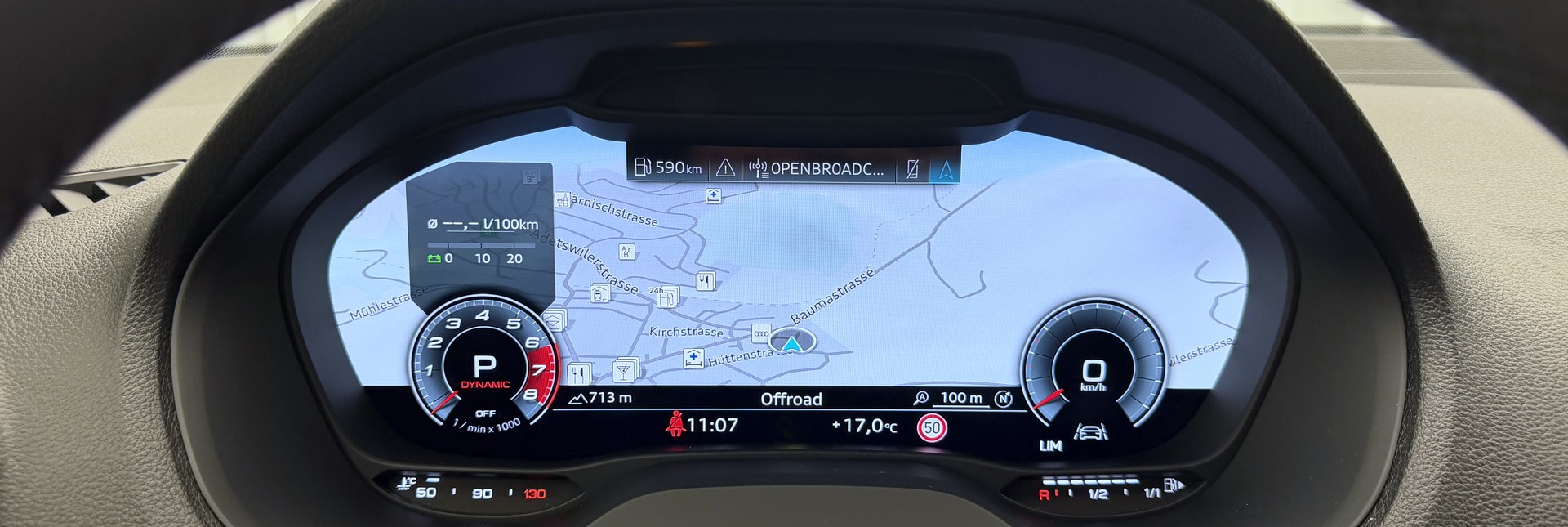 AUDI Q2 40 TFSI advanced quattro S-tronic-image-11