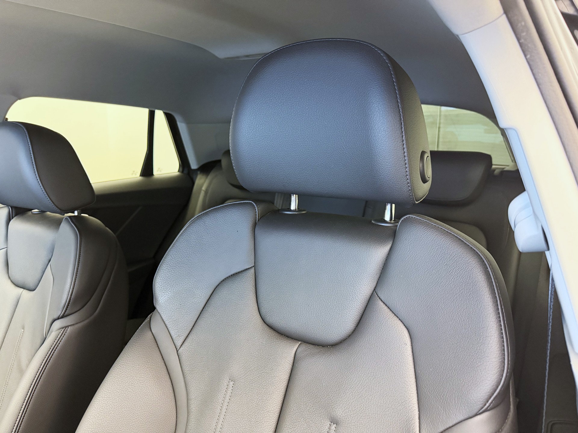 AUDI Q2 40 TFSI advanced quattro S-tronic-image-6