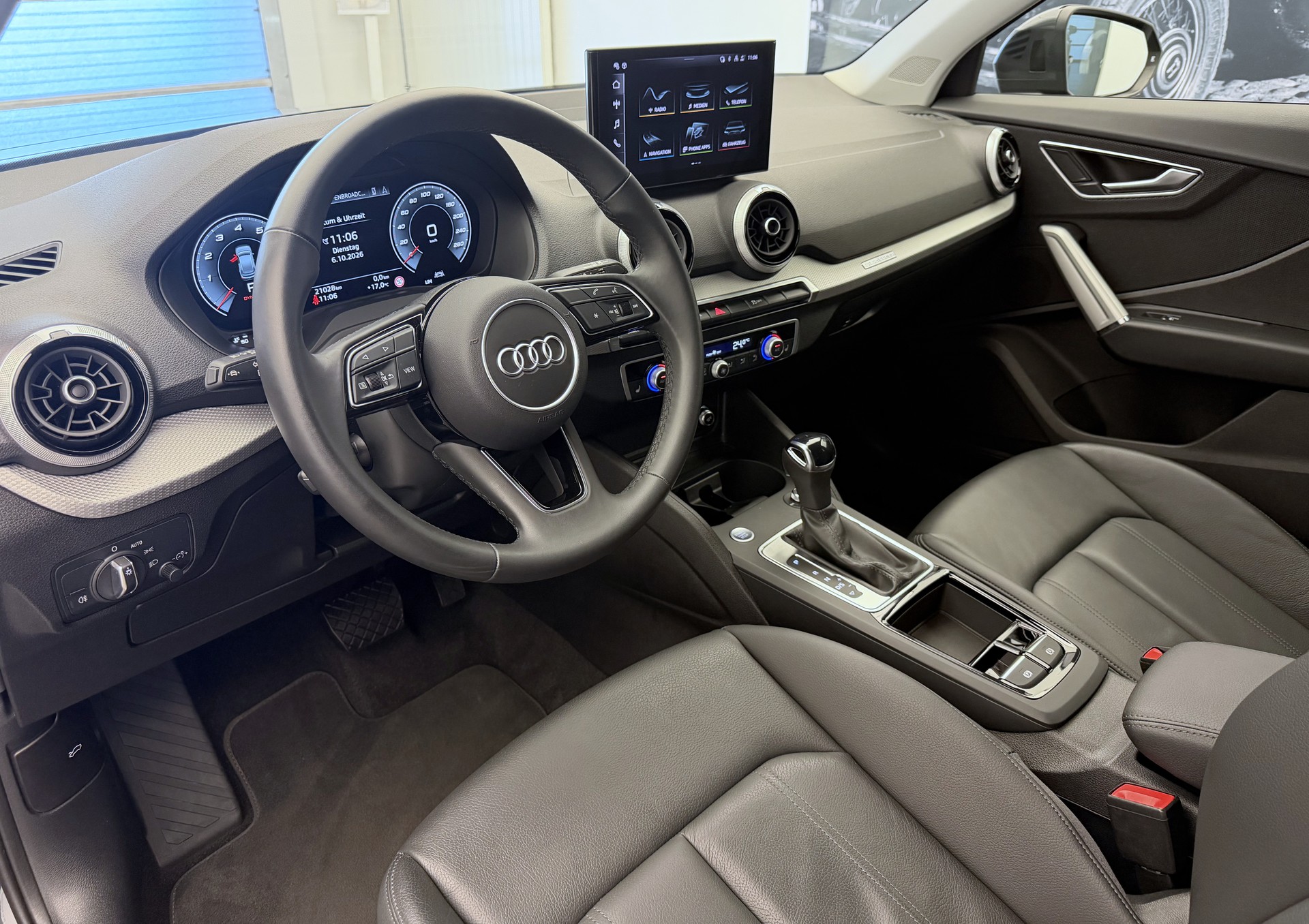 AUDI Q2 40 TFSI advanced quattro S-tronic-image-7