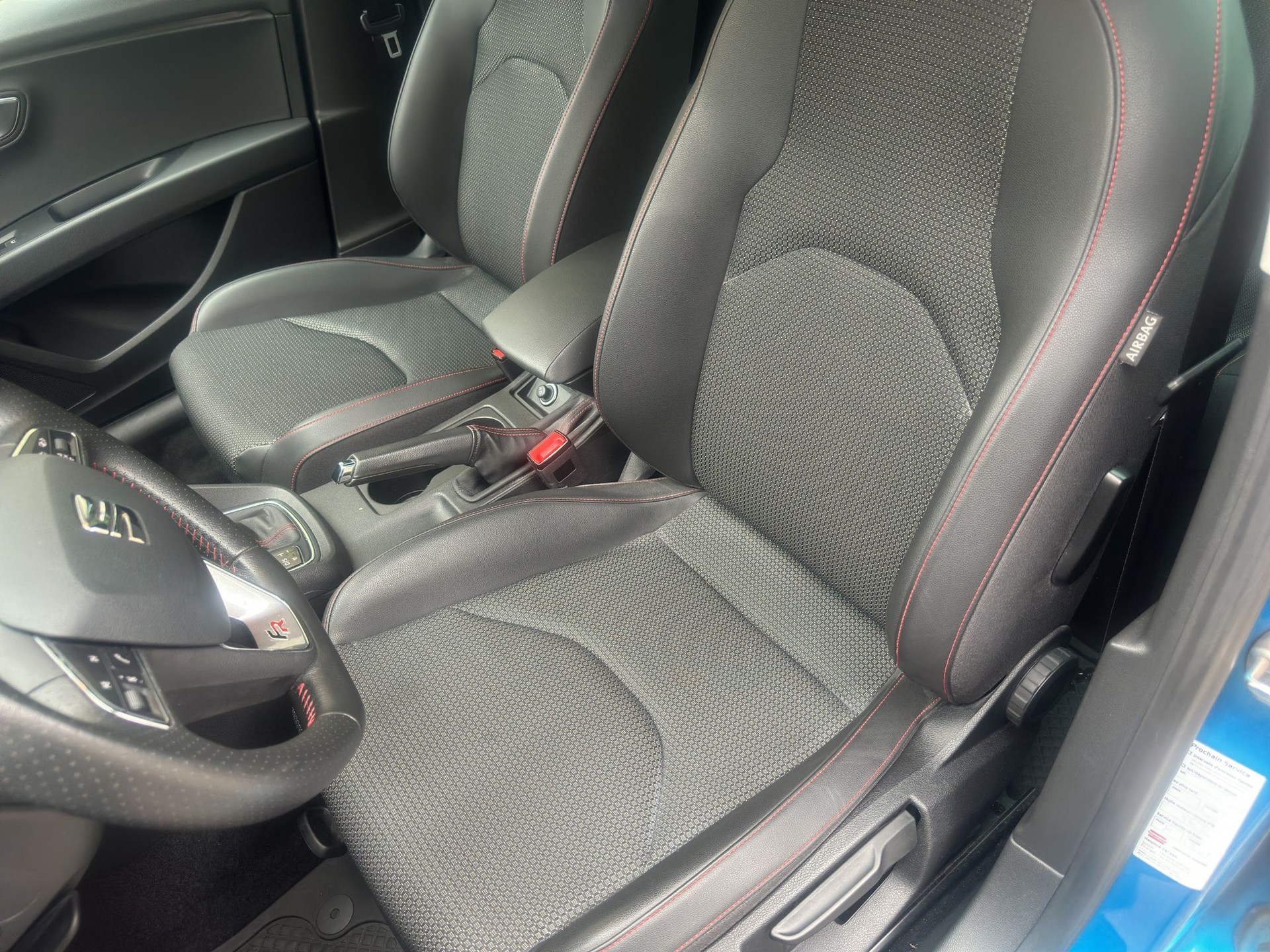 SEAT Leon 1.8 TSI FR DSG-image-8