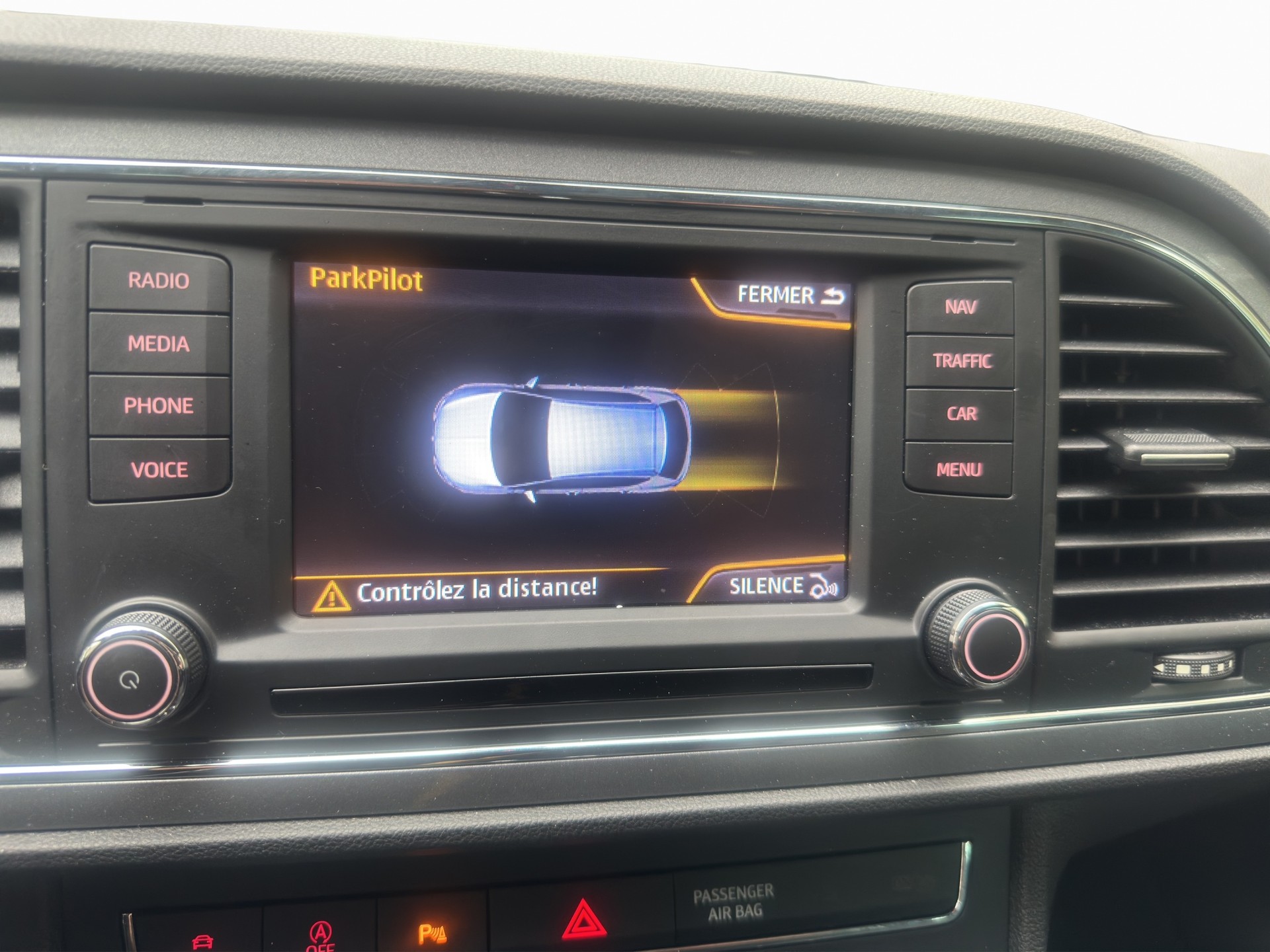 SEAT Leon 1.8 TSI FR DSG-image-7