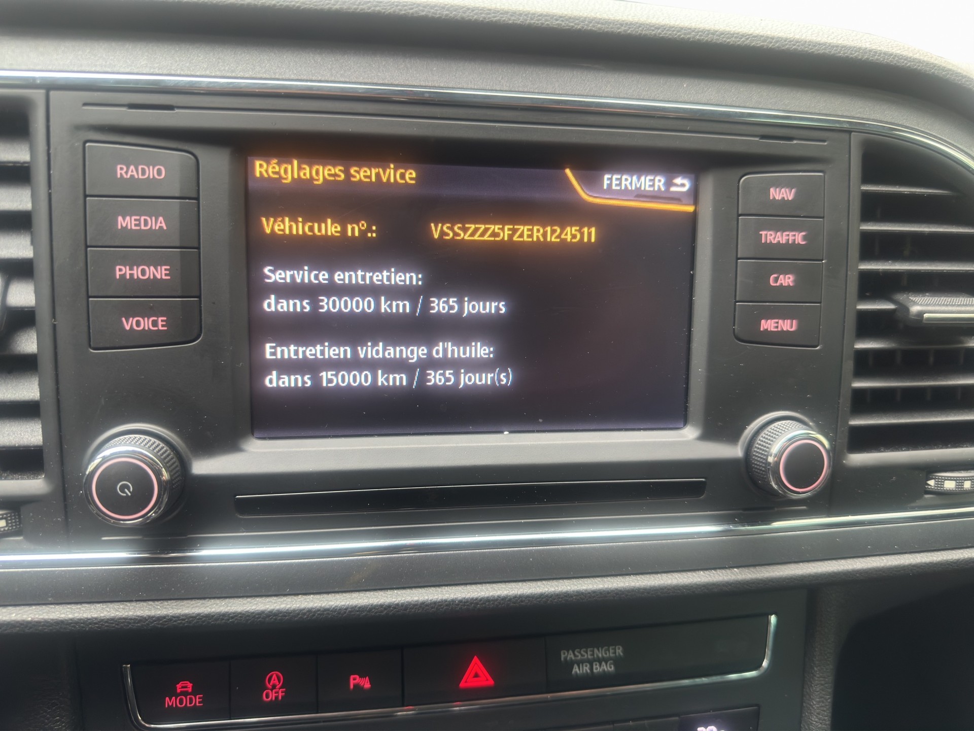 SEAT Leon 1.8 TSI FR DSG-image-10
