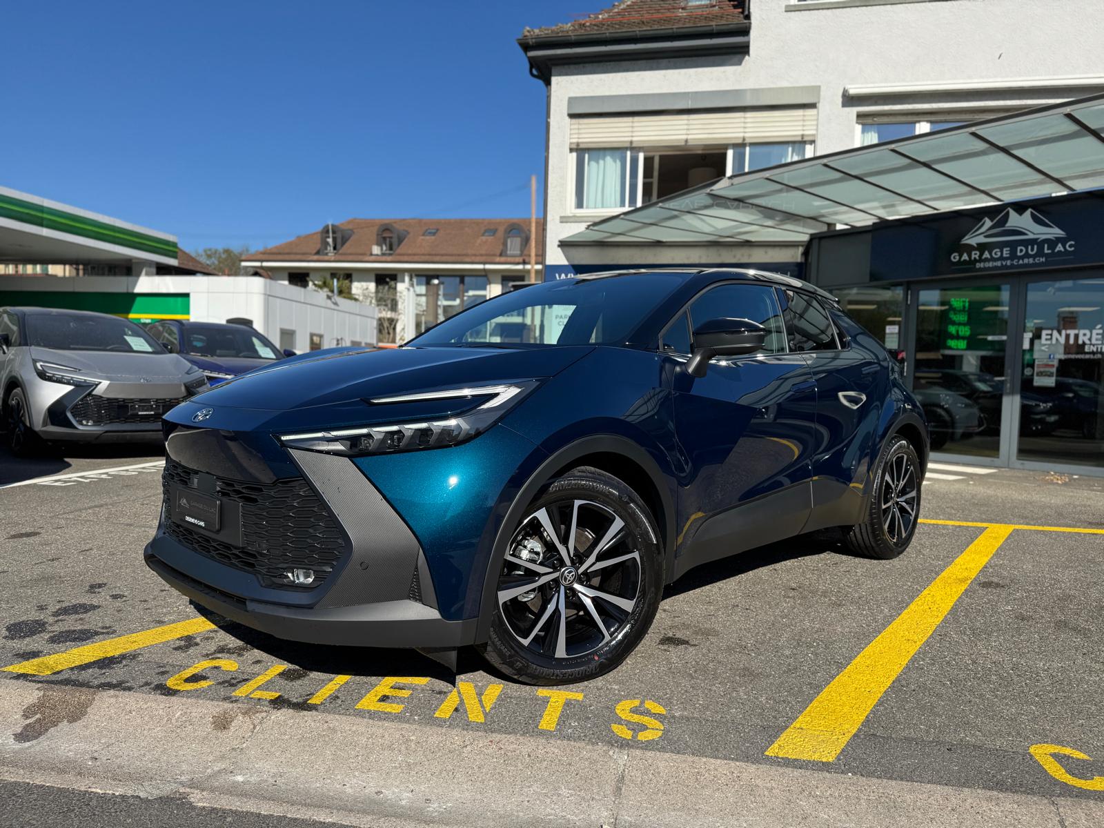 TOYOTA C-HR 1.8 HSD CVT Trend-showroom-element-1