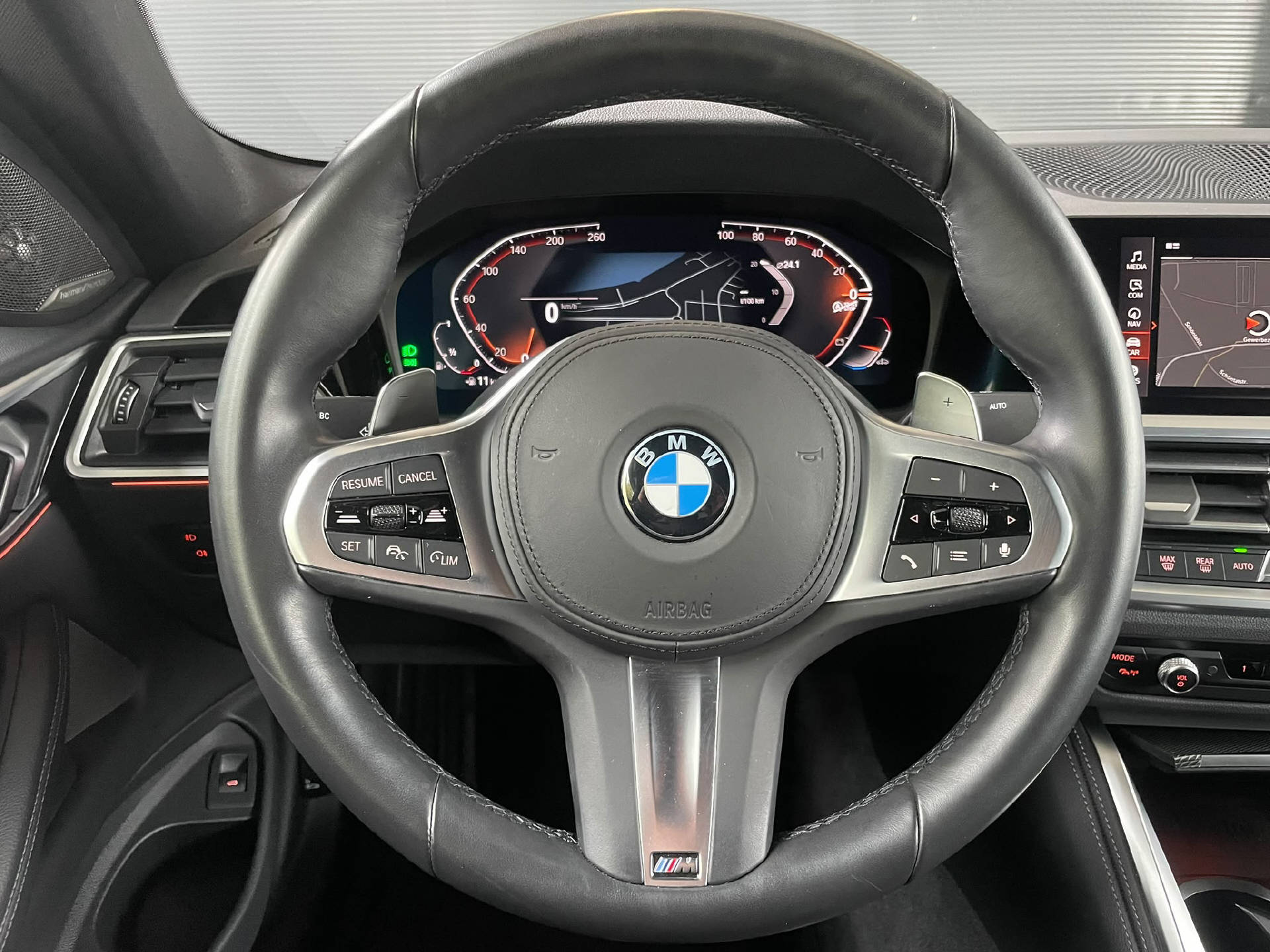 BMW 420i xDrive SAG Coupé-image-6