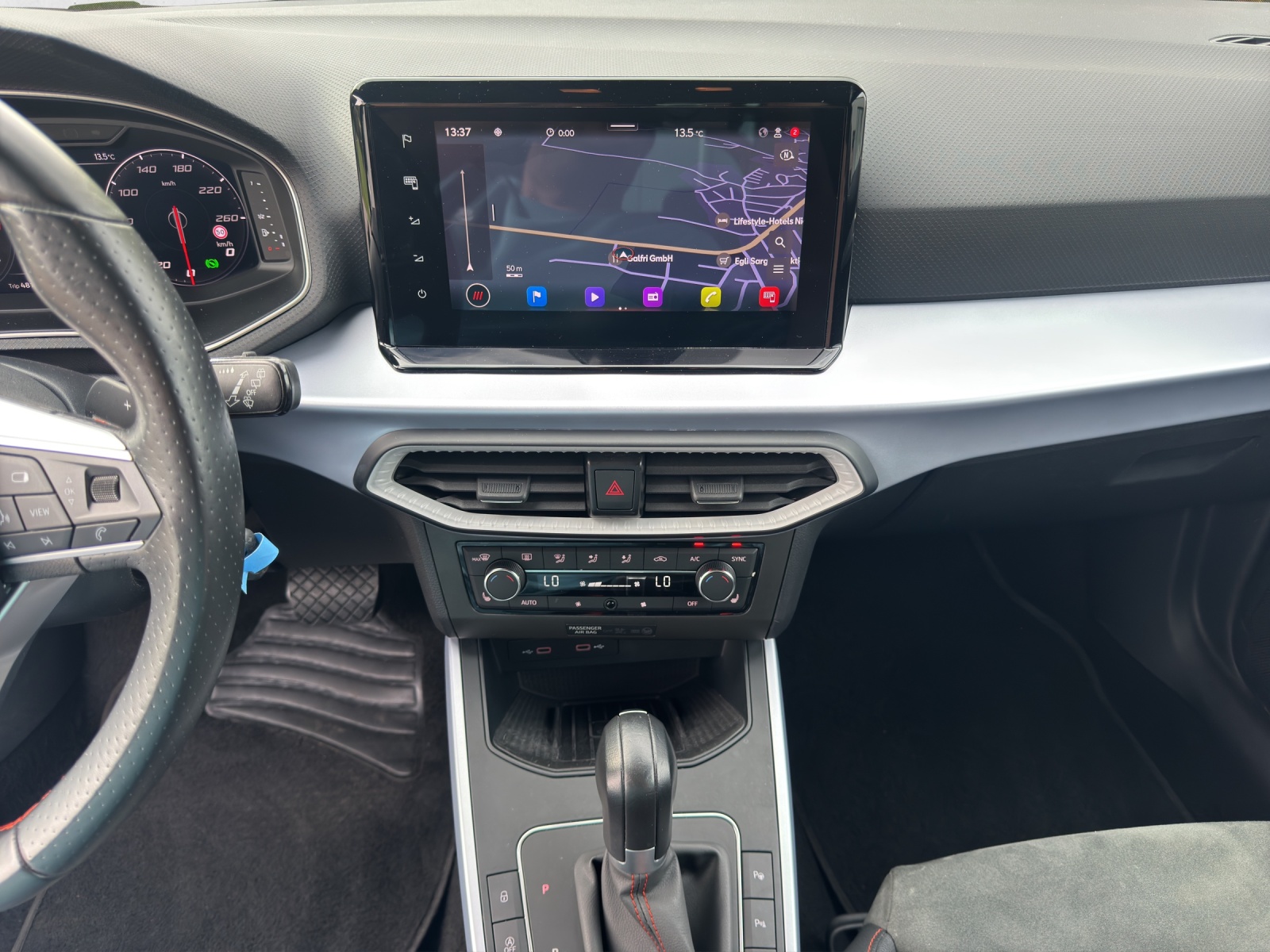 SEAT Arona 1.0 TSI Eco Hola FR DSG-image-13