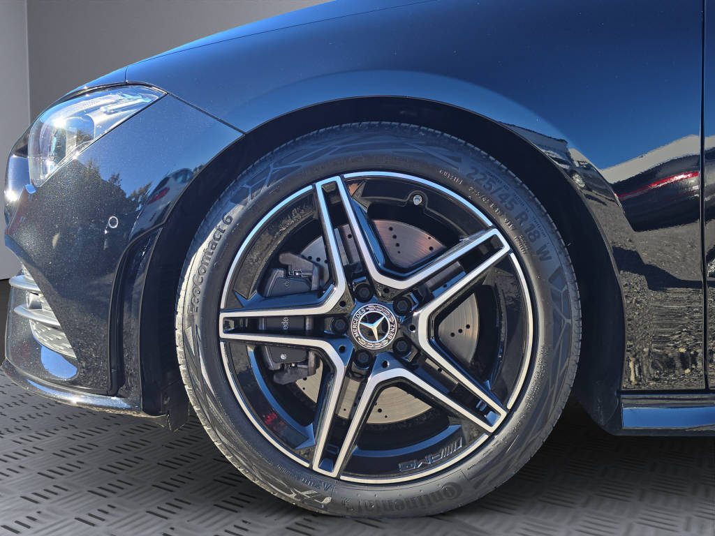 MERCEDES-BENZ CLA 250 AMG Line 4matic-image-13