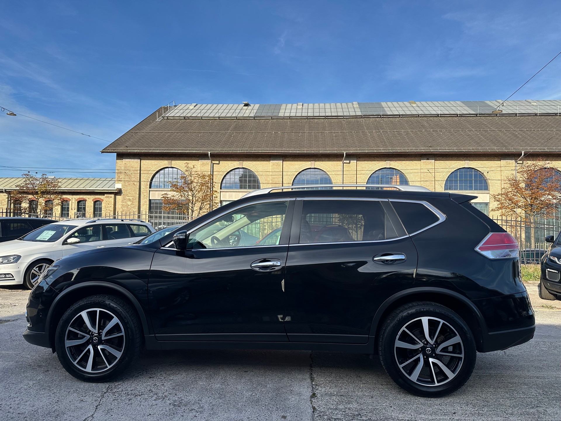 NISSAN 2.0 dCi tekna Xtronic CVT ALL-MODE 4x4 ** 7-Plätzer **-image-3