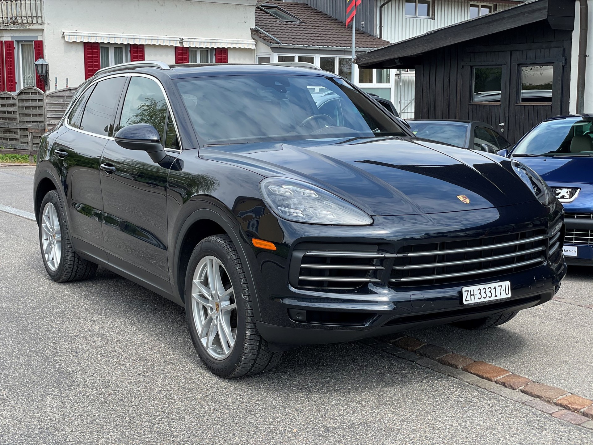 PORSCHE Cayenne S-image-6