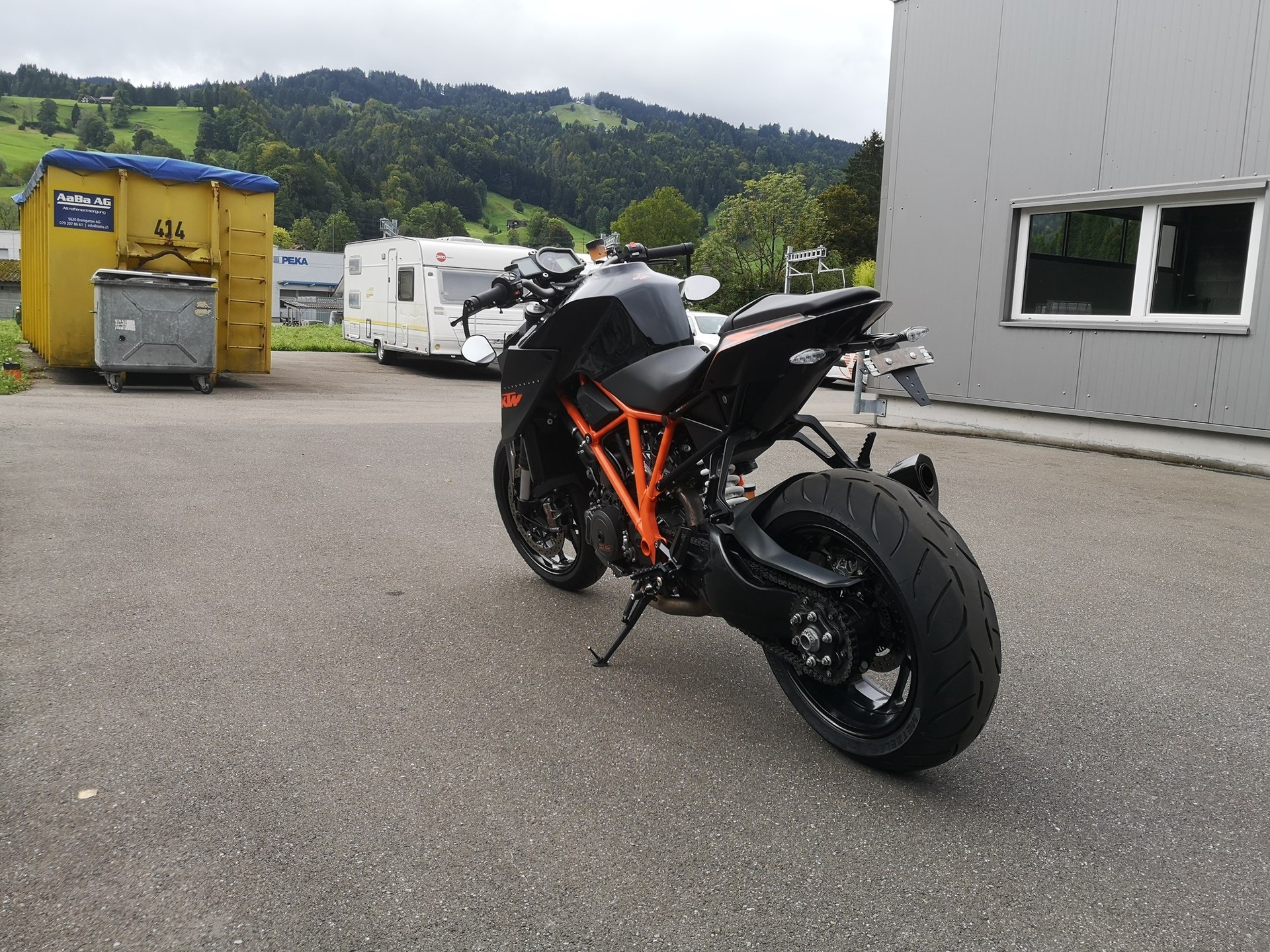 KTM 1290 Super Duke R-image-3