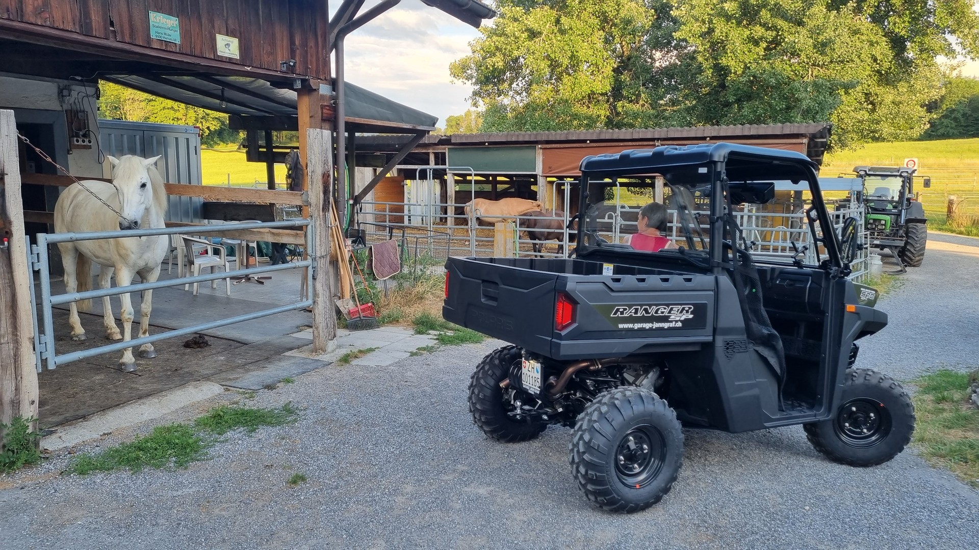 POLARIS Ranger 570-showroom-element-2