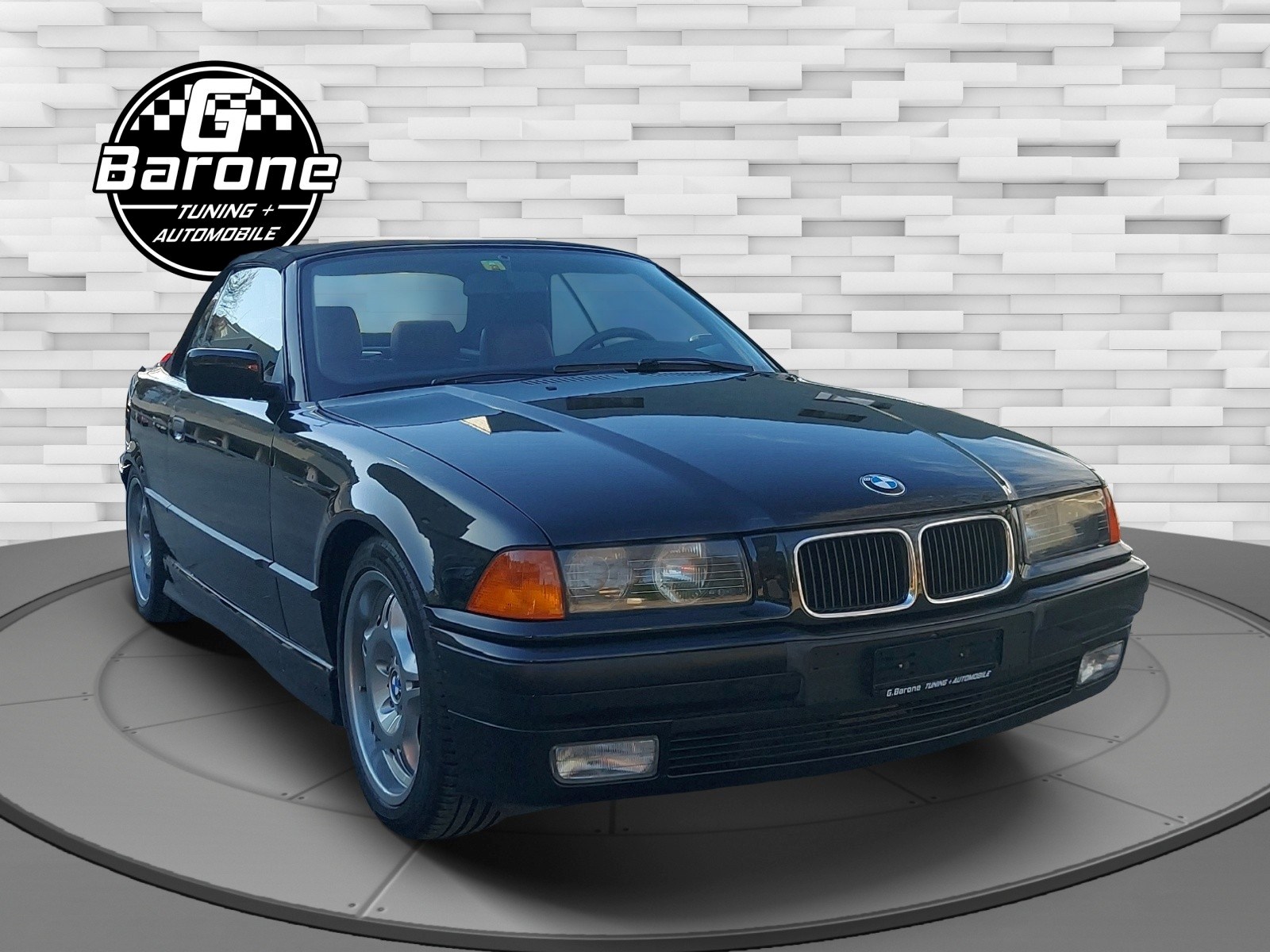 BMW 325i Cabrio-image-4