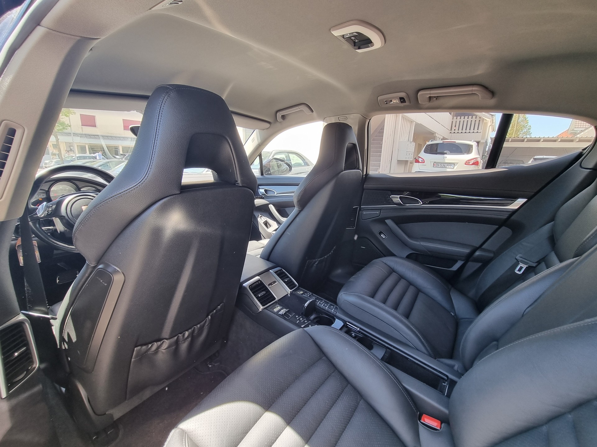 PORSCHE Panamera 4S 4.8 PDK-image-9