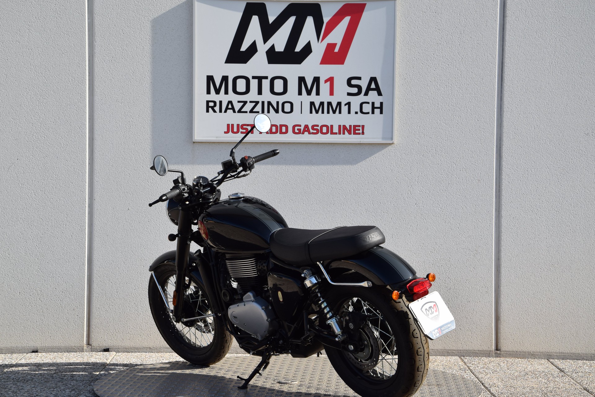 BSA Gold Star 650 SHADOW BALCK-image-5