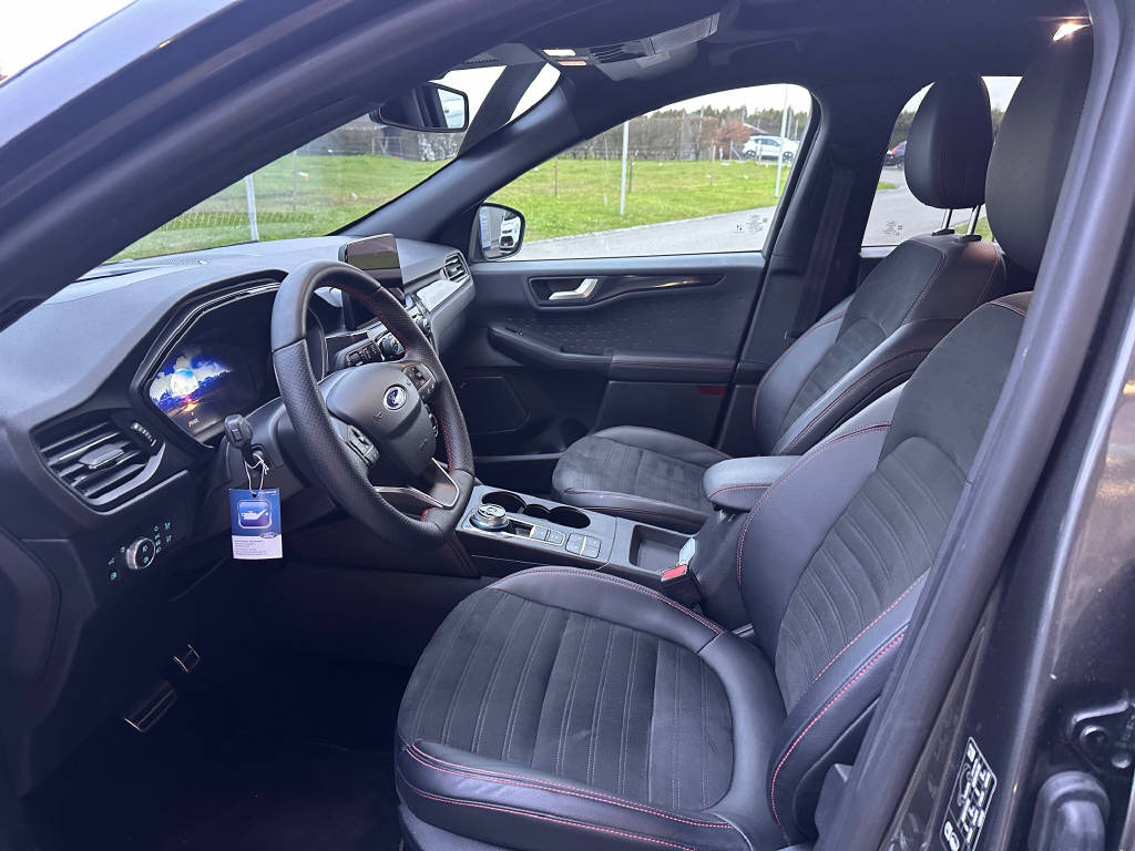 FORD Kuga 2.5 Plug-in Hybrid ST-Line X-image-6