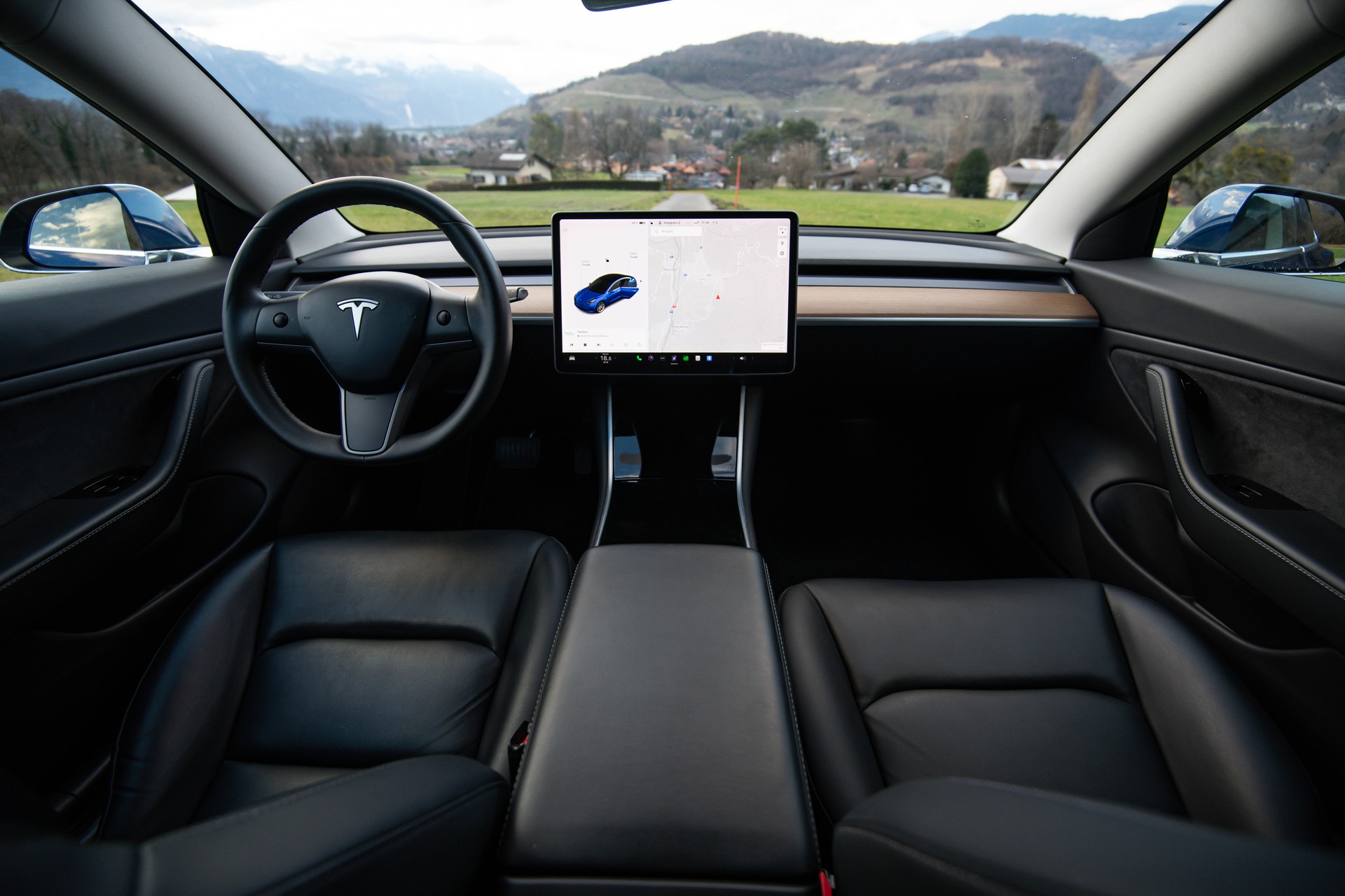 TESLA MODEL 3 Long Range Dual Motor AWD-image-7