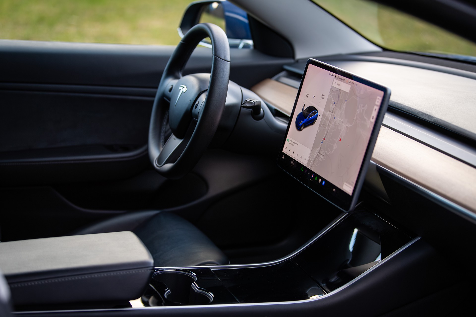 TESLA MODEL 3 Long Range Dual Motor AWD-image-5