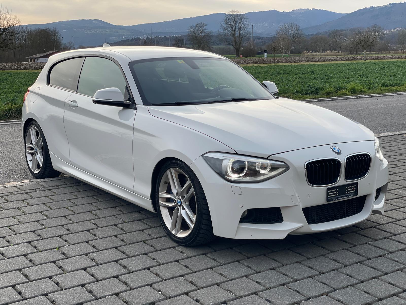 BMW 125i Sport Line-image-2