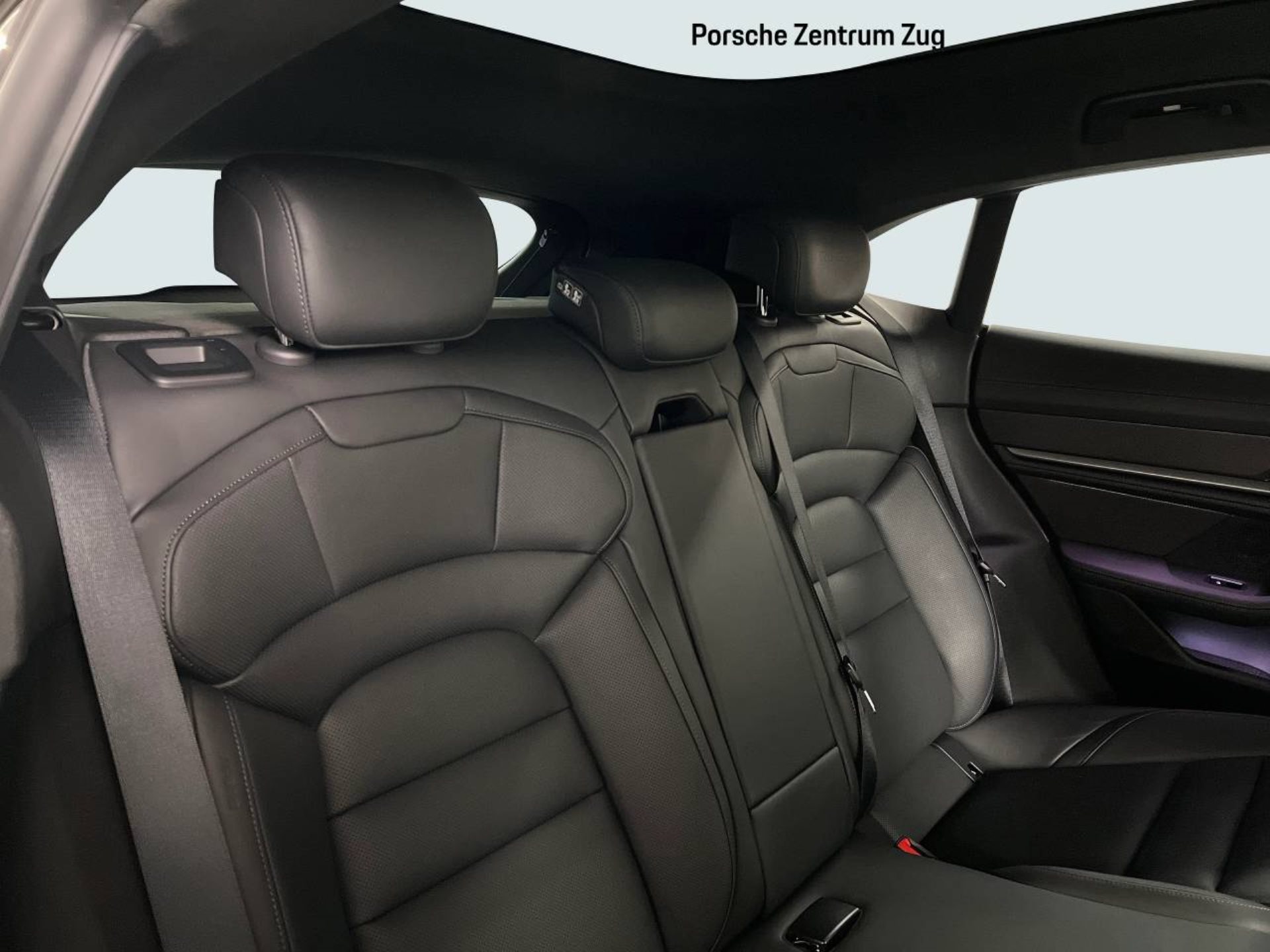 PORSCHE Taycan Turbo S Cross Turismo-image-24