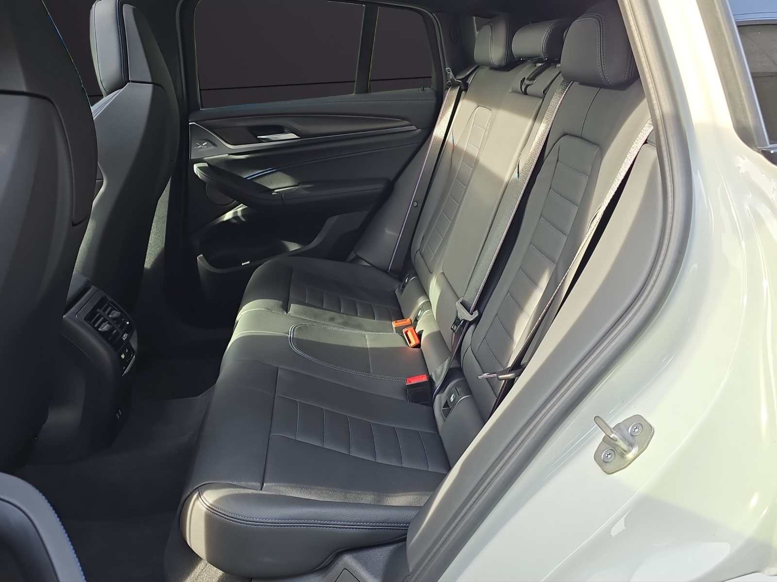 BMW X4 M40i 48V Steptronic CH-Fahrzeug-image-21