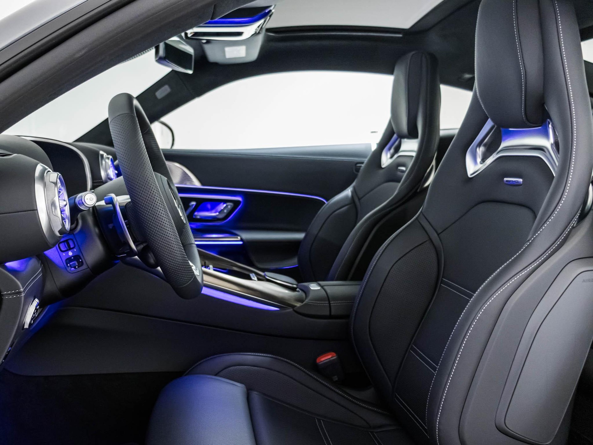 MERCEDES-BENZ AMG GT 63 4MATIC "Executive Edition"-image-6