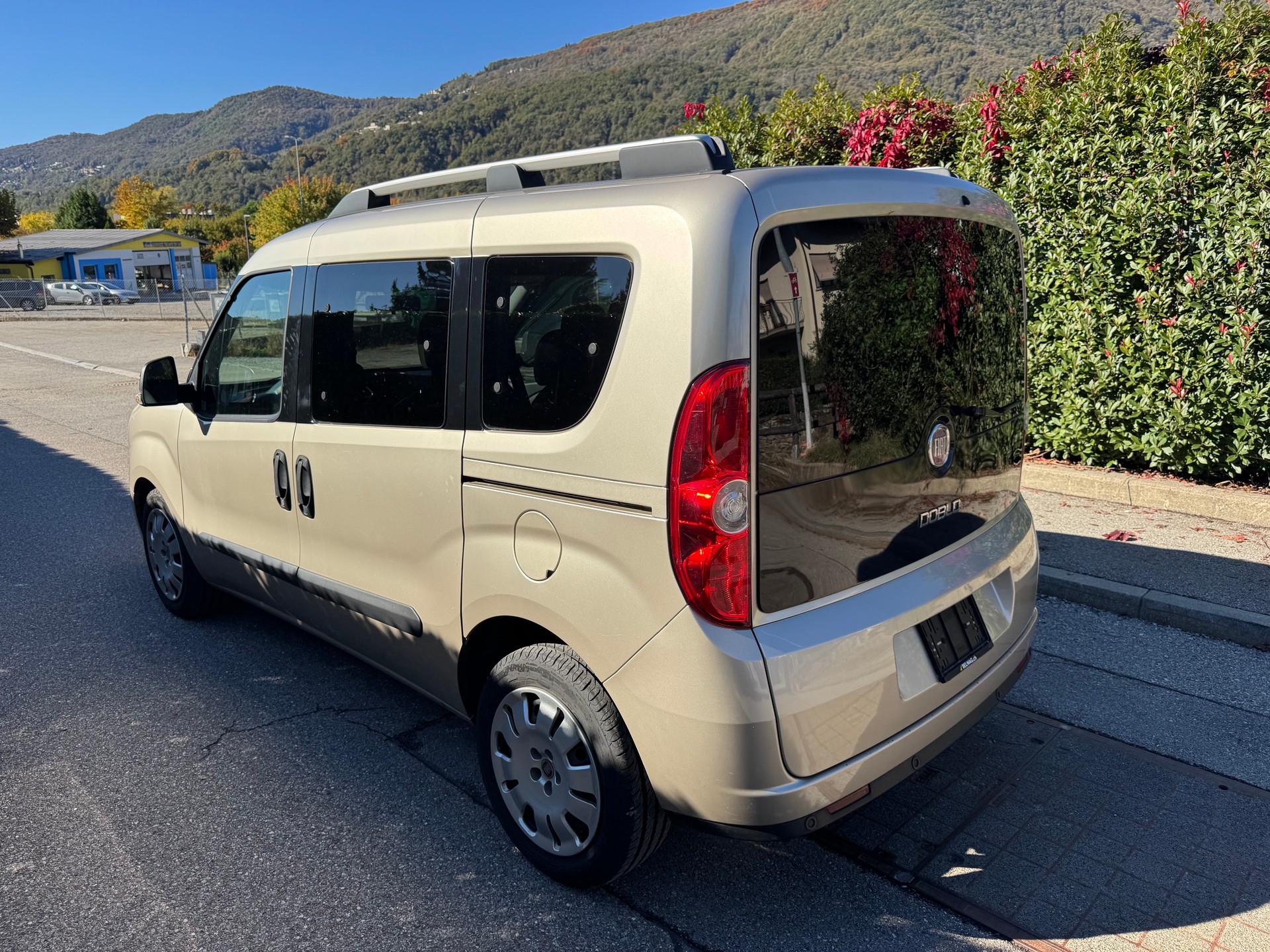 FIAT Doblò 1.6 JTD MyLife-image-5