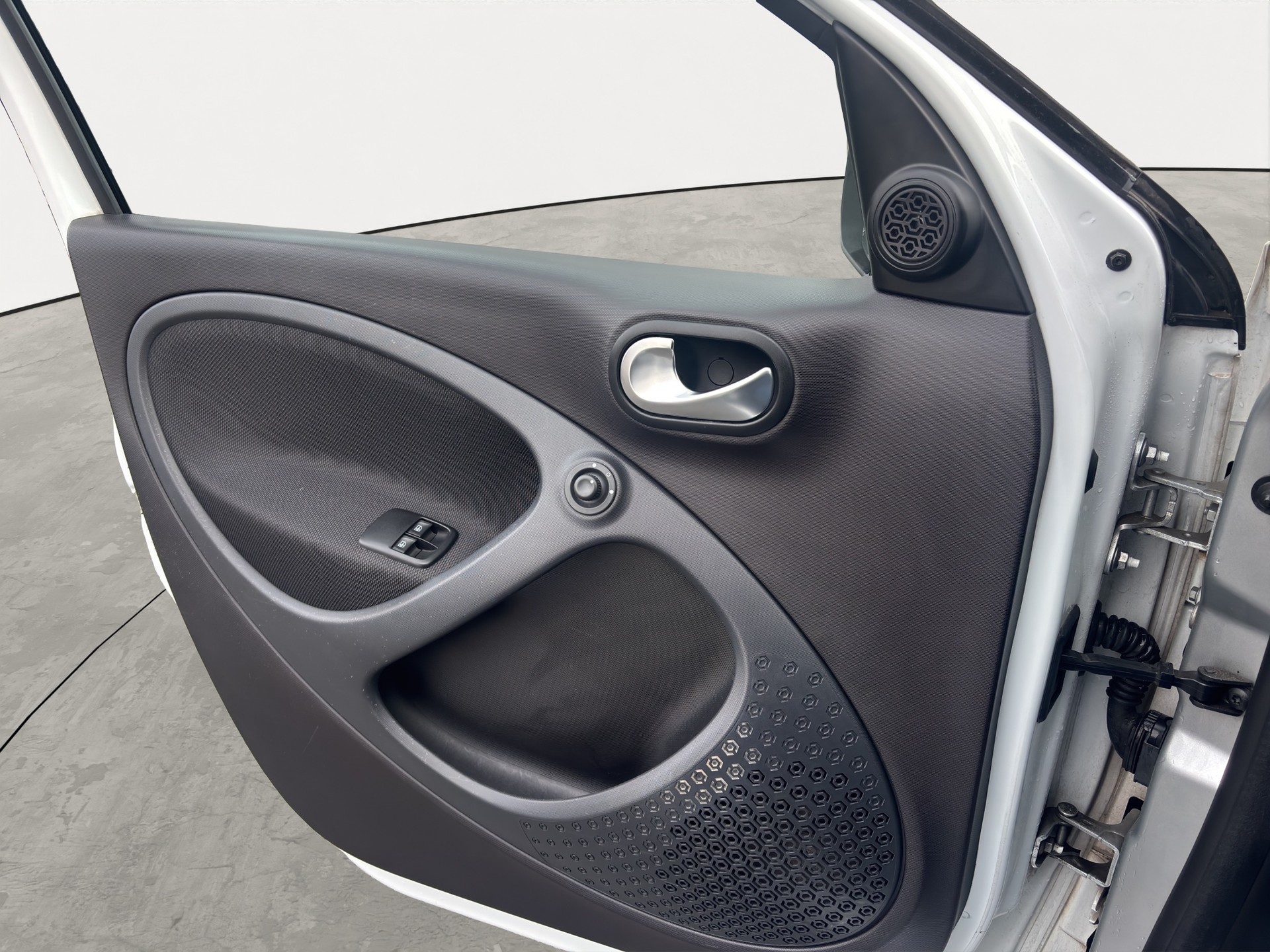 SMART forfour prime twinamic, CH Fahrzeug, Ledersitze, Leasing ab CHF 92.50-image-11