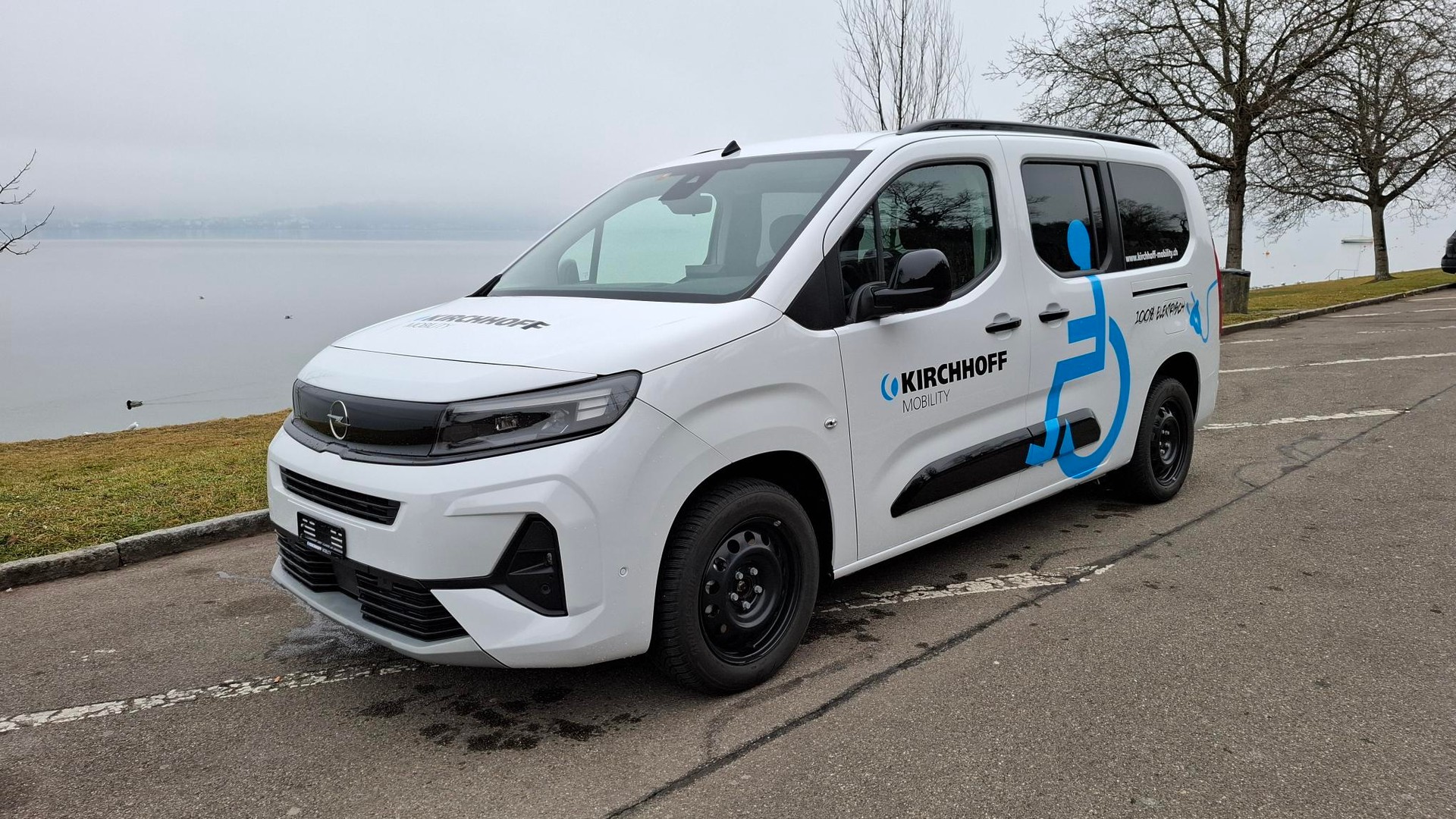 OPEL Combo-e XL GS - inkl. Umbau für Rollstuhltransport-image-6