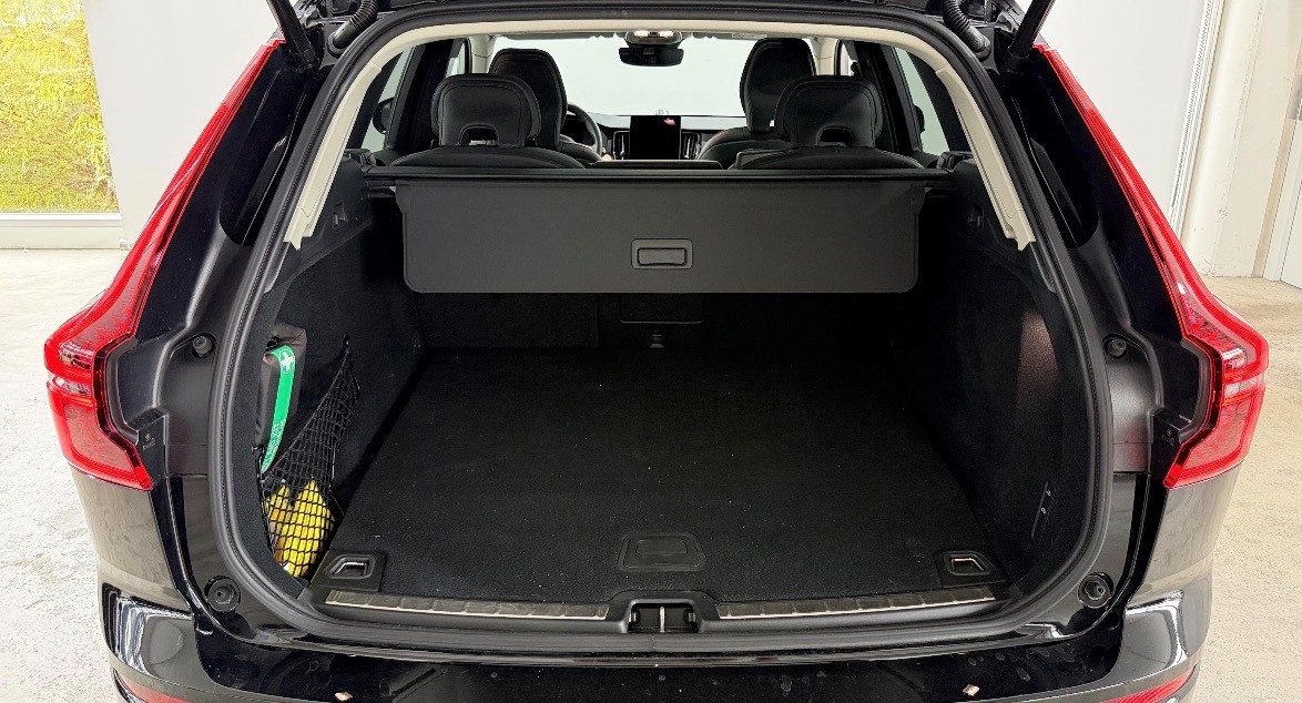 VOLVO XC60 2.0 T6 TE Ultra Bright eA-image-12
