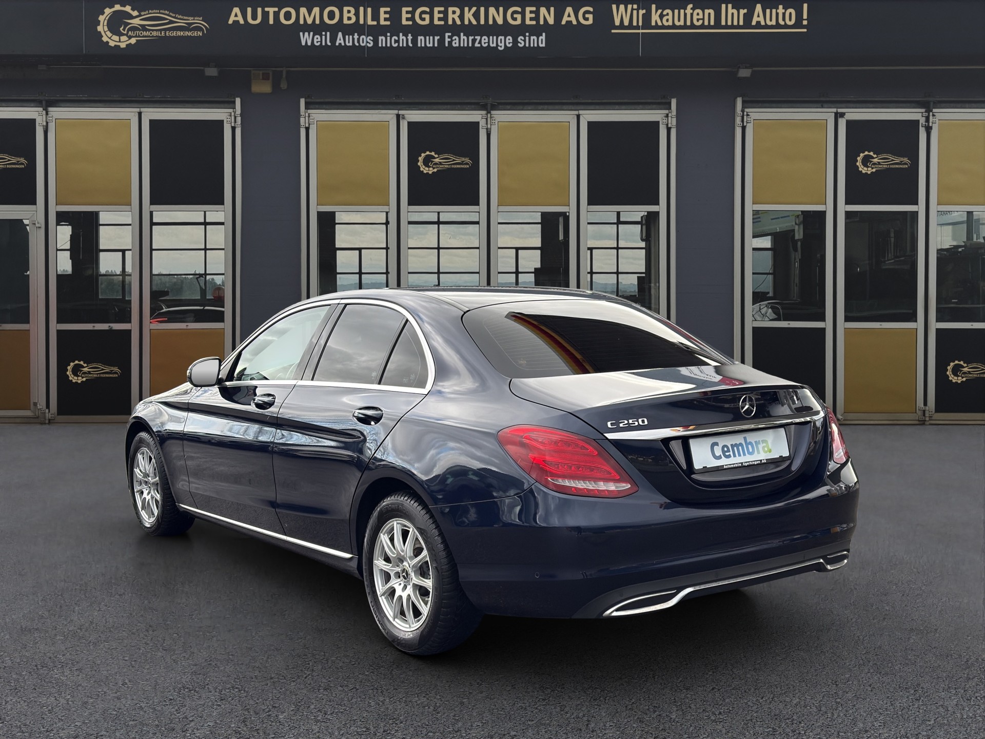 MERCEDES-BENZ C 250 Avantgarde-image-6