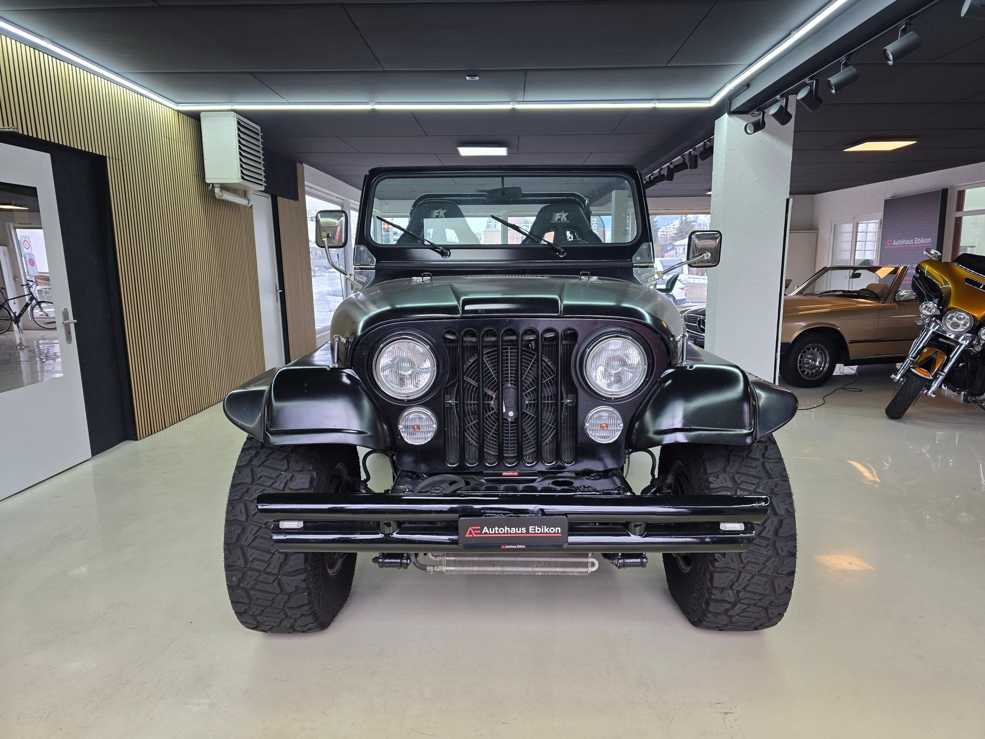 JEEP Jeep CJ-7 7.4 Chevi Big Block-image-1