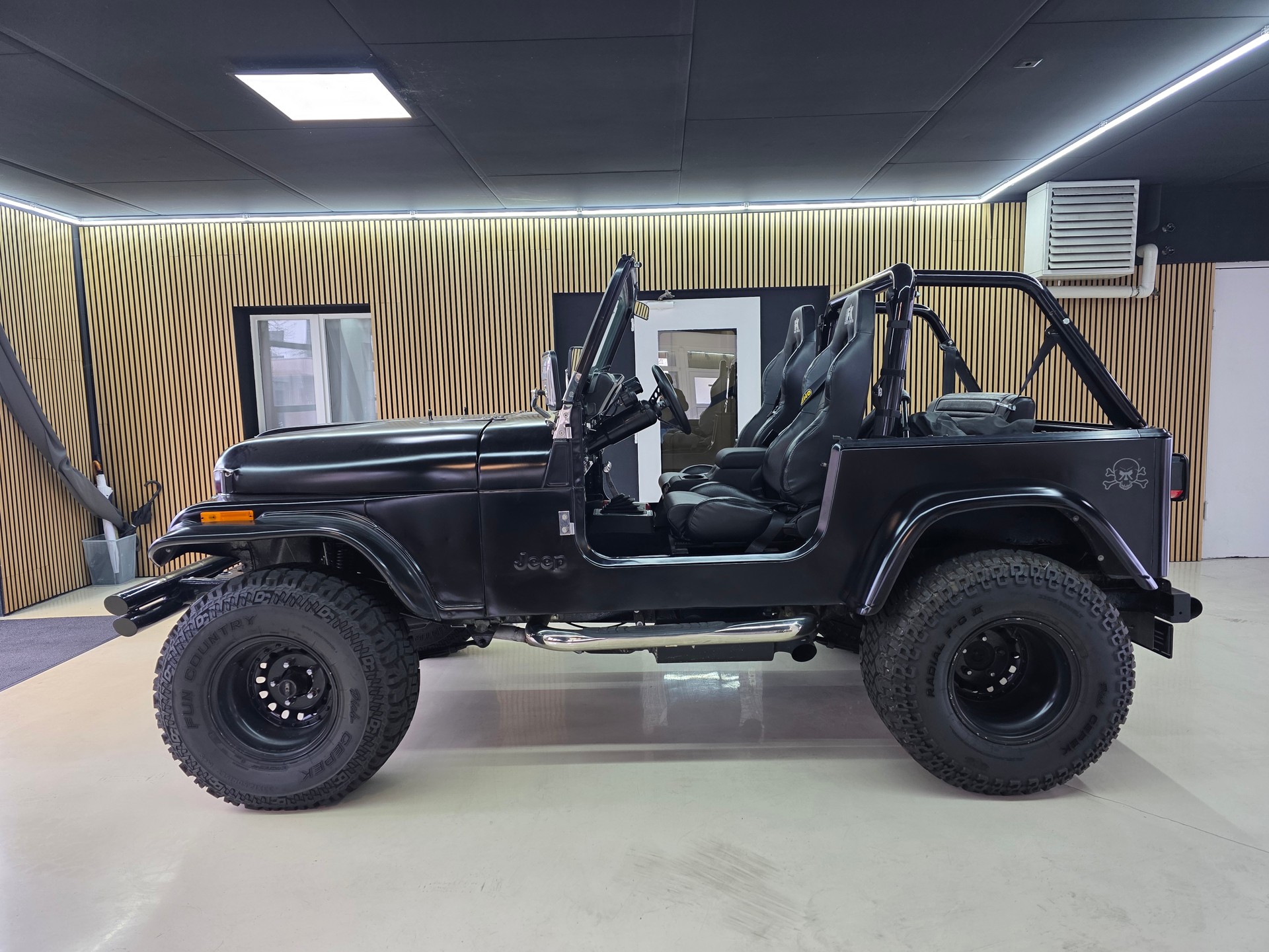 JEEP Jeep CJ-7 7.4 Chevi Big Block-image-3