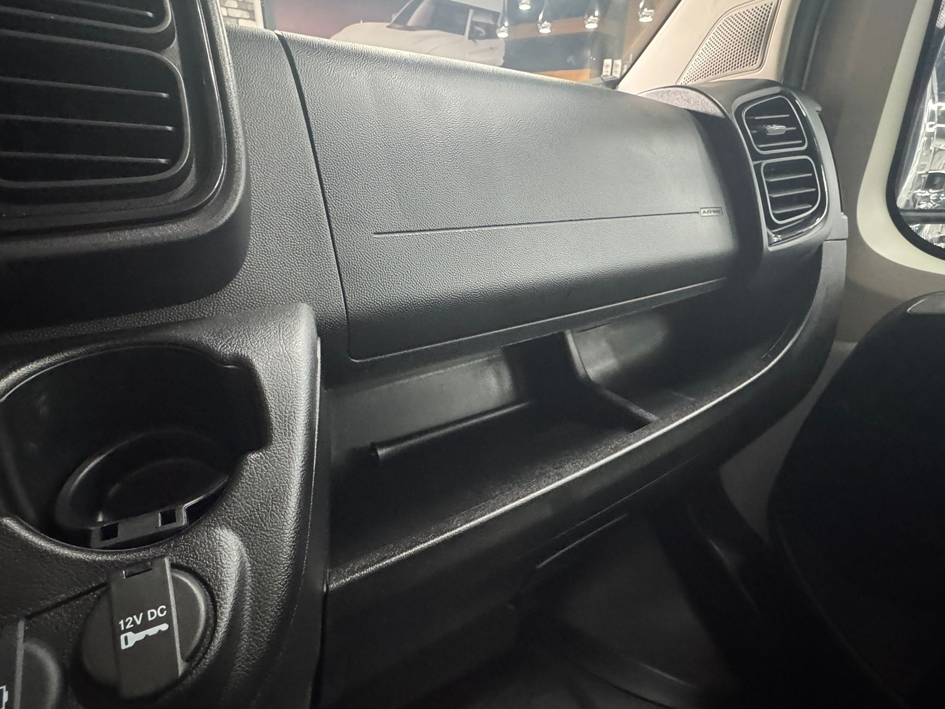 PEUGEOT Boxer 2.2 HDI 435 L3H2-image-7