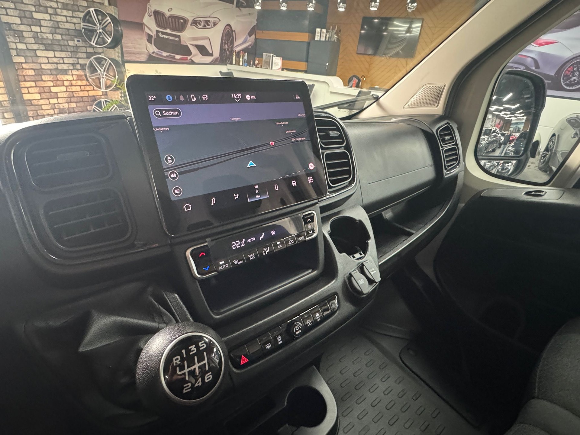 PEUGEOT Boxer 2.2 HDI 435 L3H2-image-16