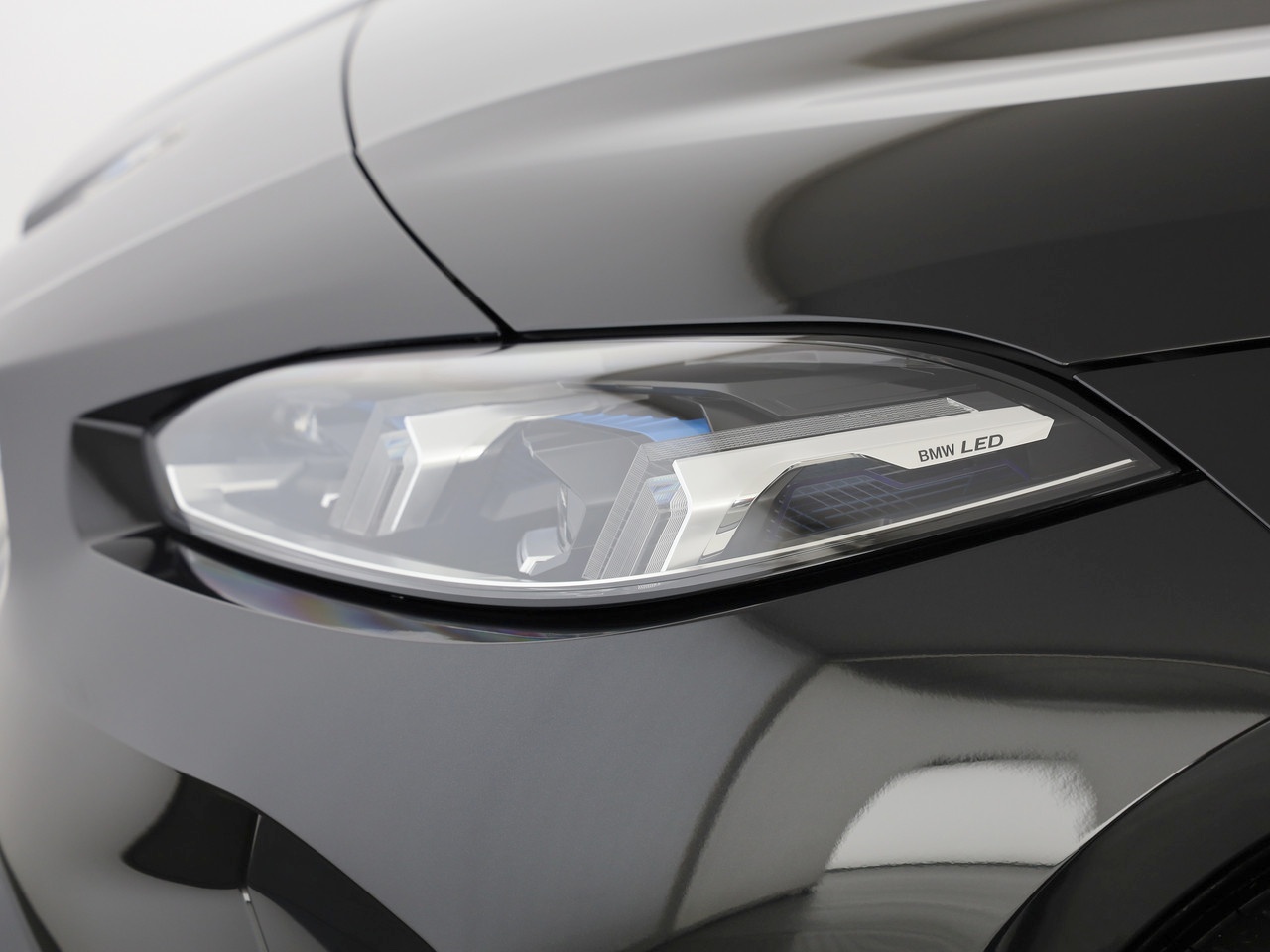 BMW 123 xDrive M Sport Steptronic-image-4