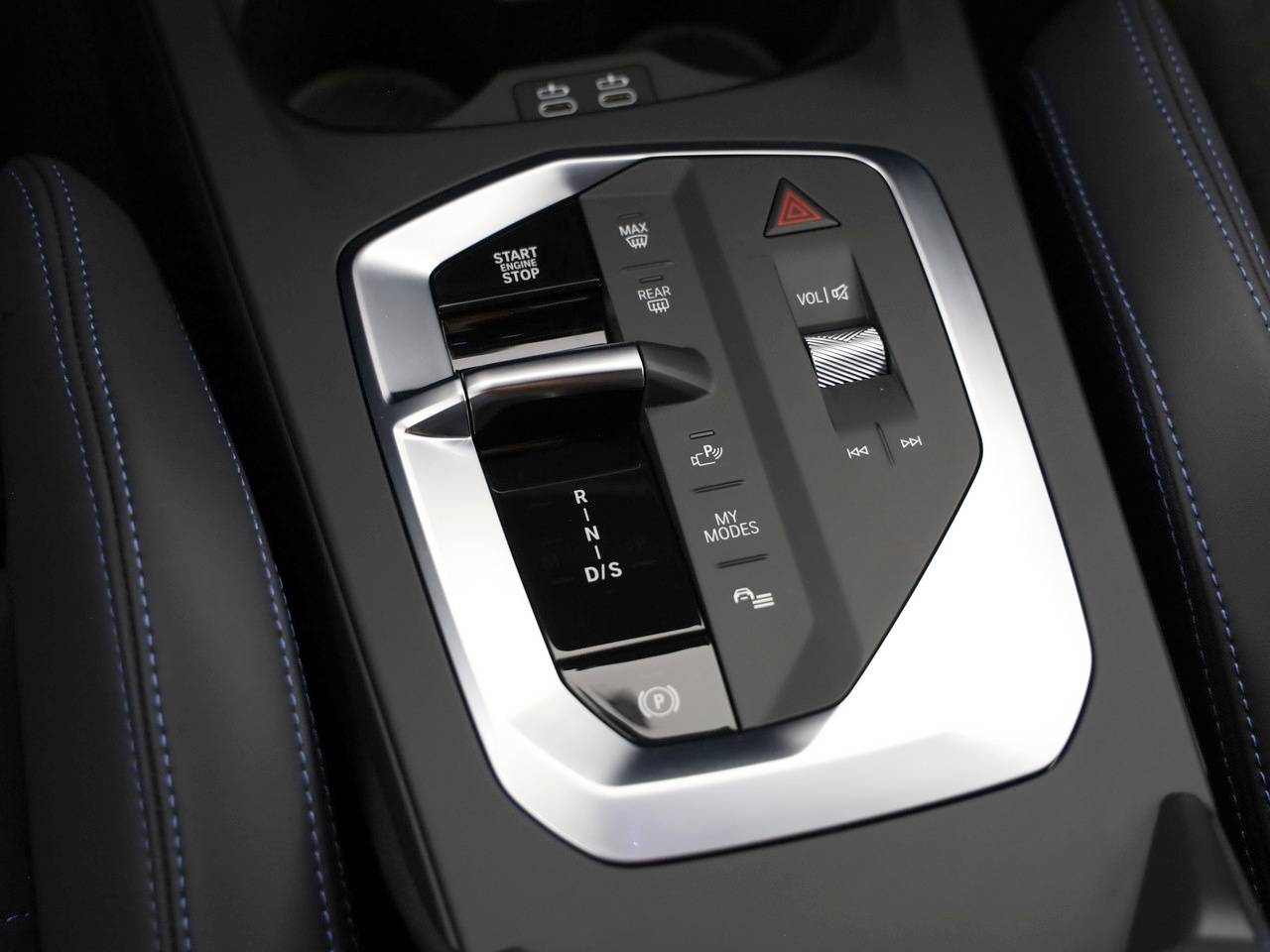 BMW 123 xDrive M Sport Steptronic-image-18