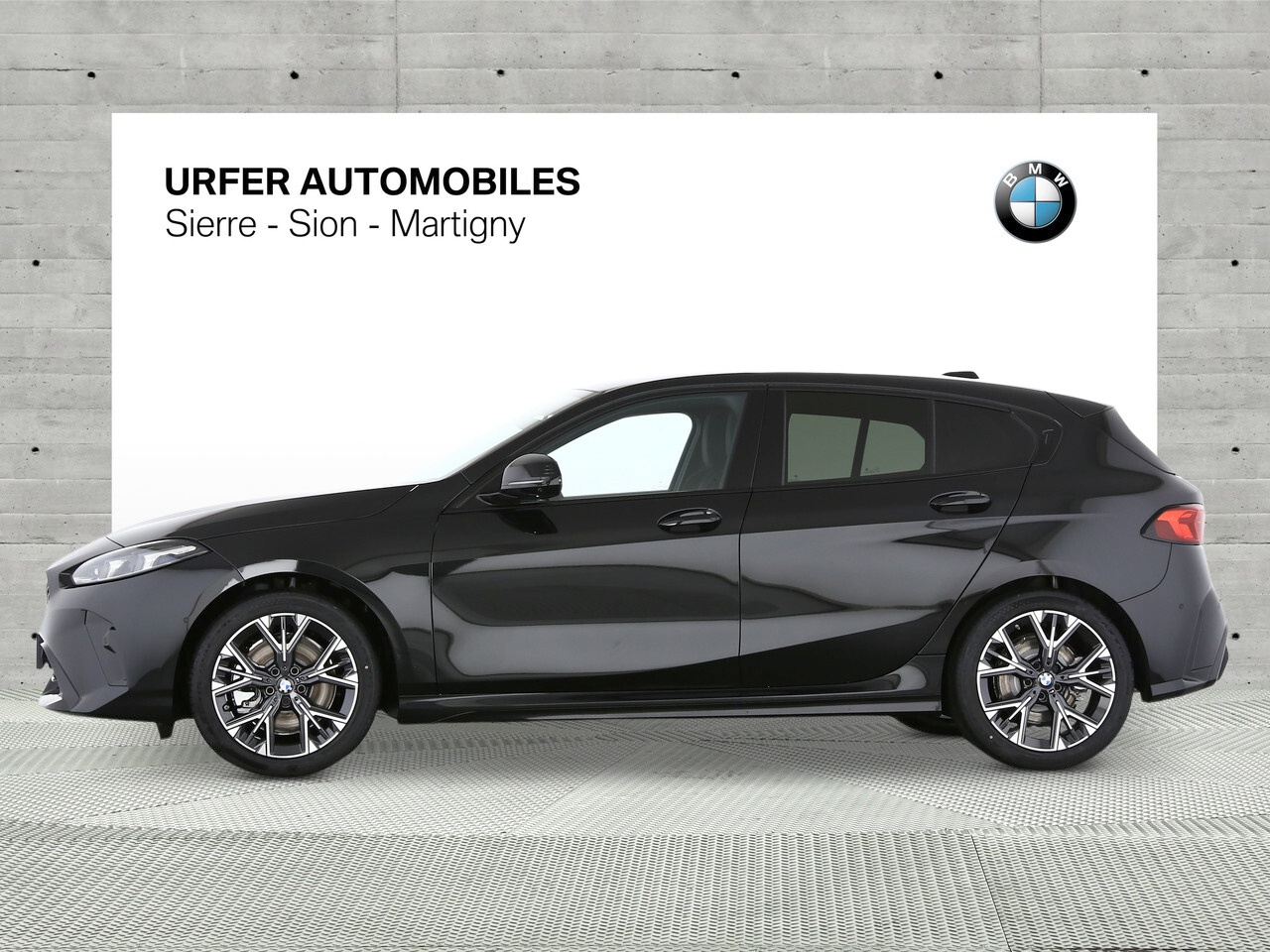 BMW 123 xDrive M Sport Steptronic-image-2