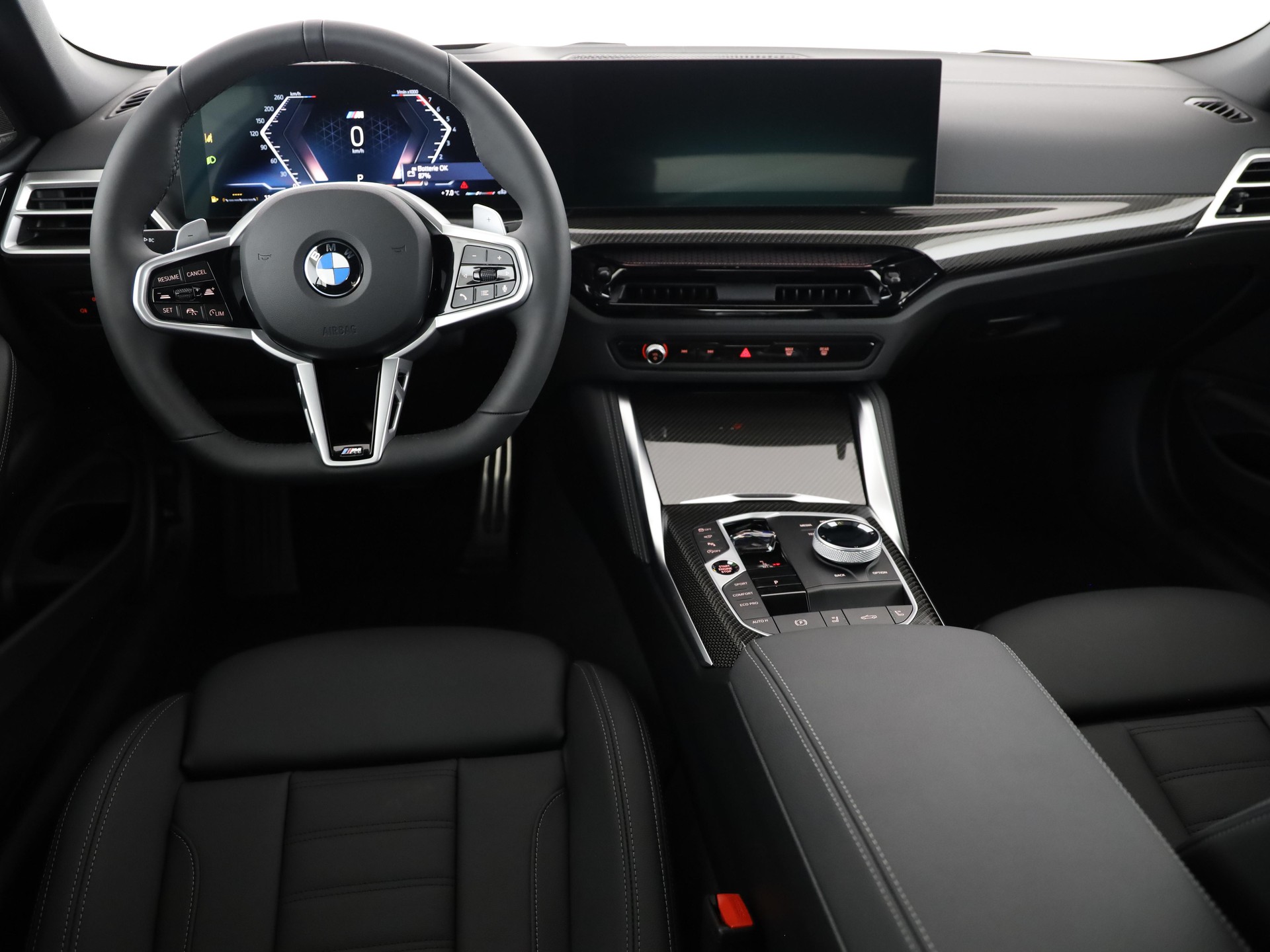 BMW 420i Cabrio-image-14