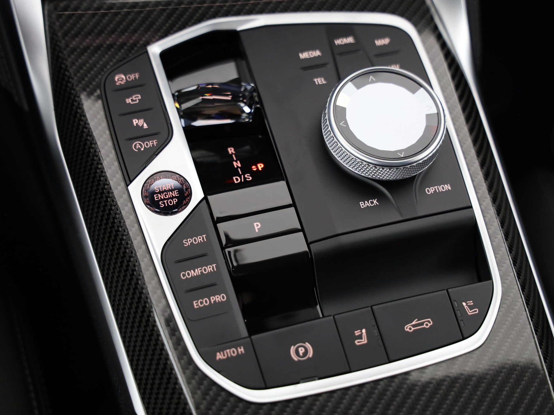 BMW 420i Cabrio-image-16
