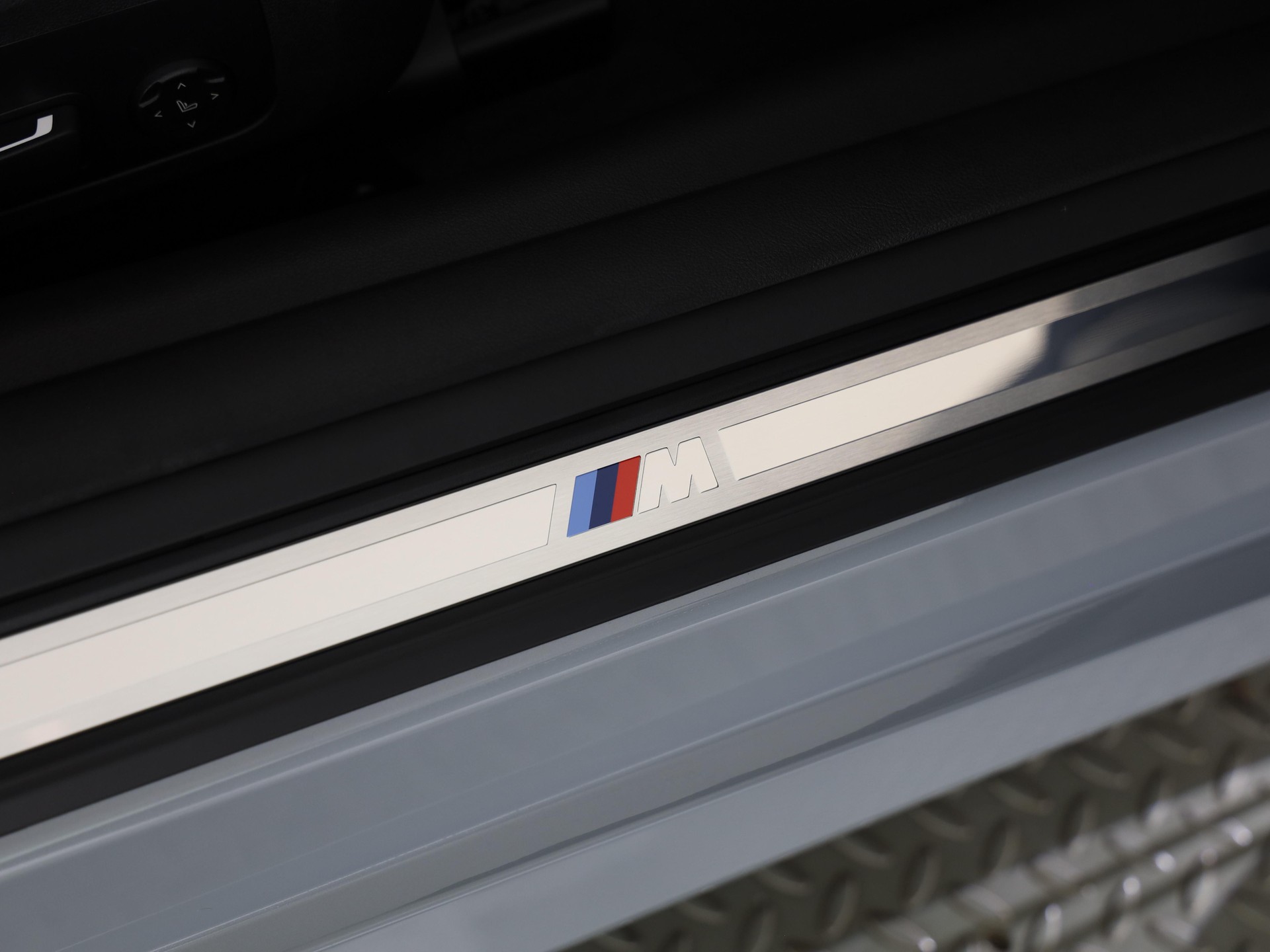 BMW 420i Cabrio-image-18