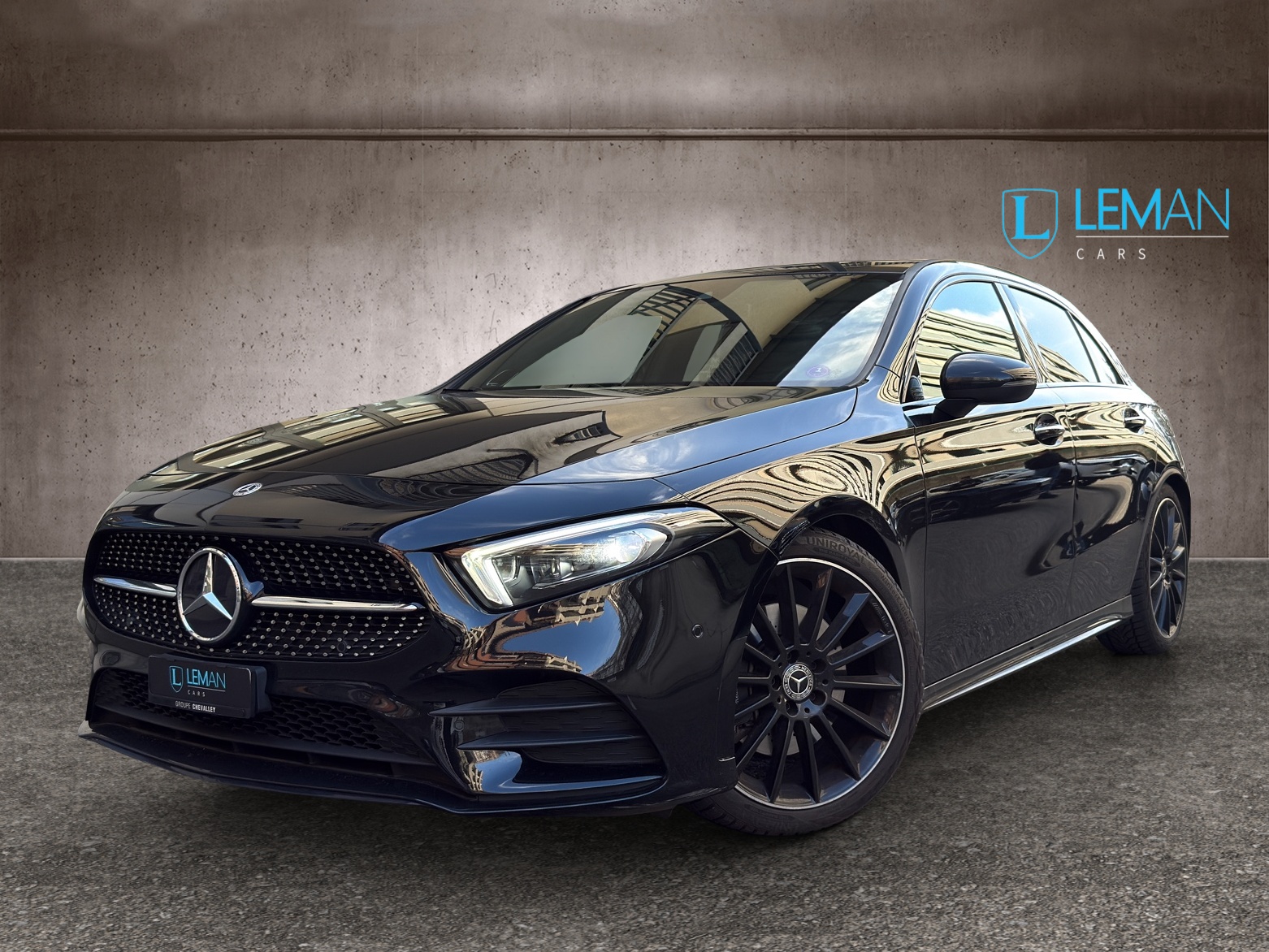 MERCEDES-BENZ A 220 AMG Line 7G-DCT 4Matic