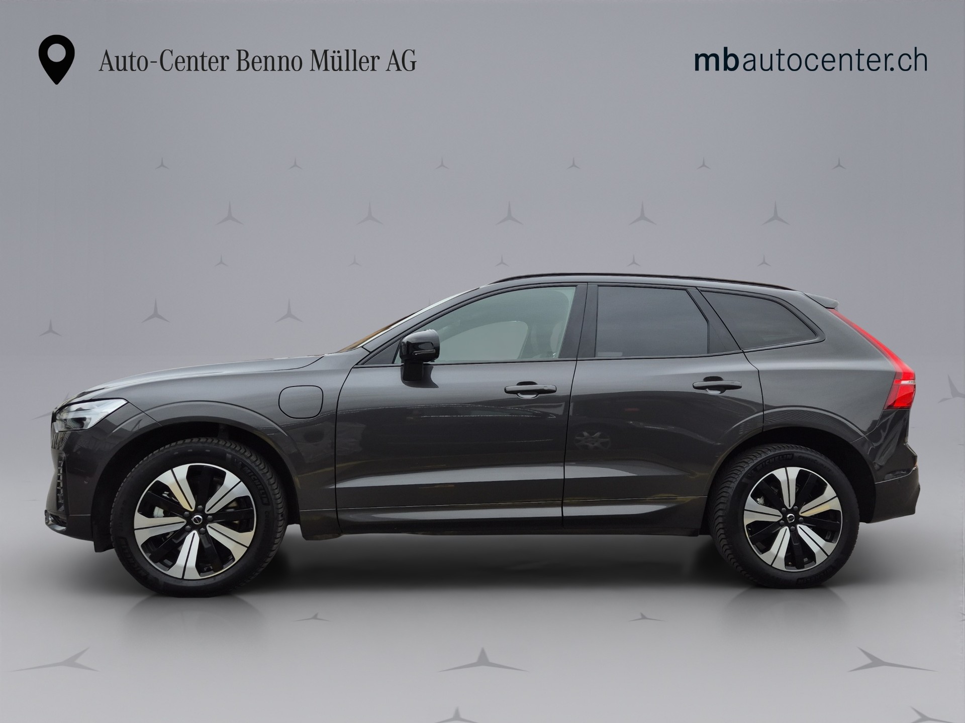 VOLVO XC60 2.0 T8 TE Plus Dark eAWD-image-1