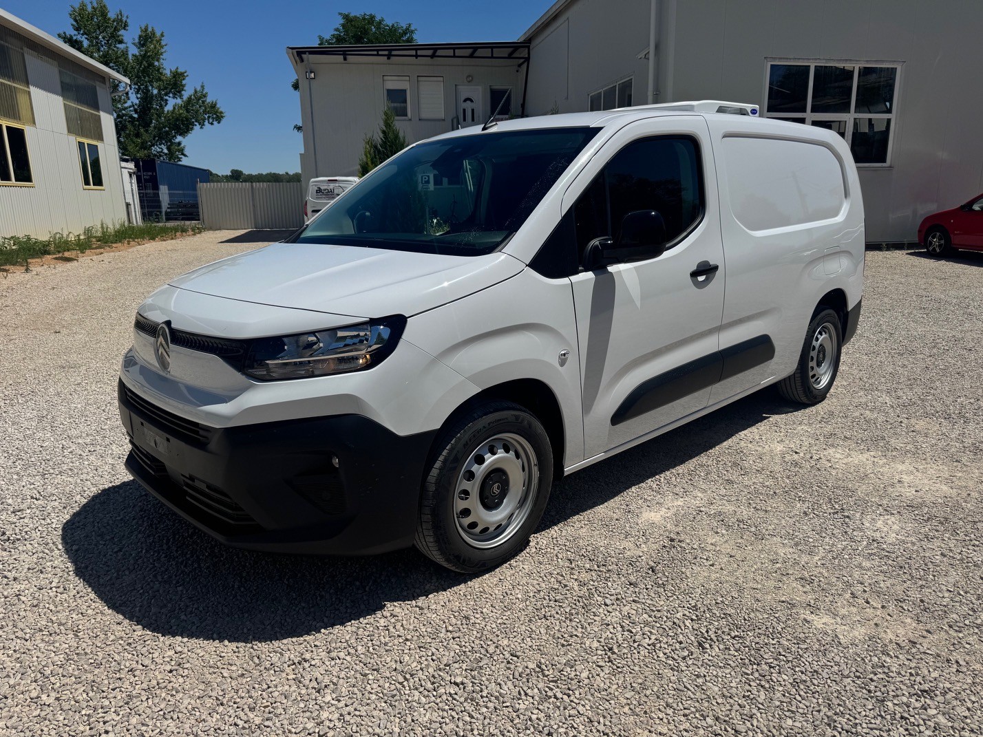 CITROEN XL 1.5 Aut.-130Ps mit Carrier Kühlausbau und Top Ausstattung.-image-1
