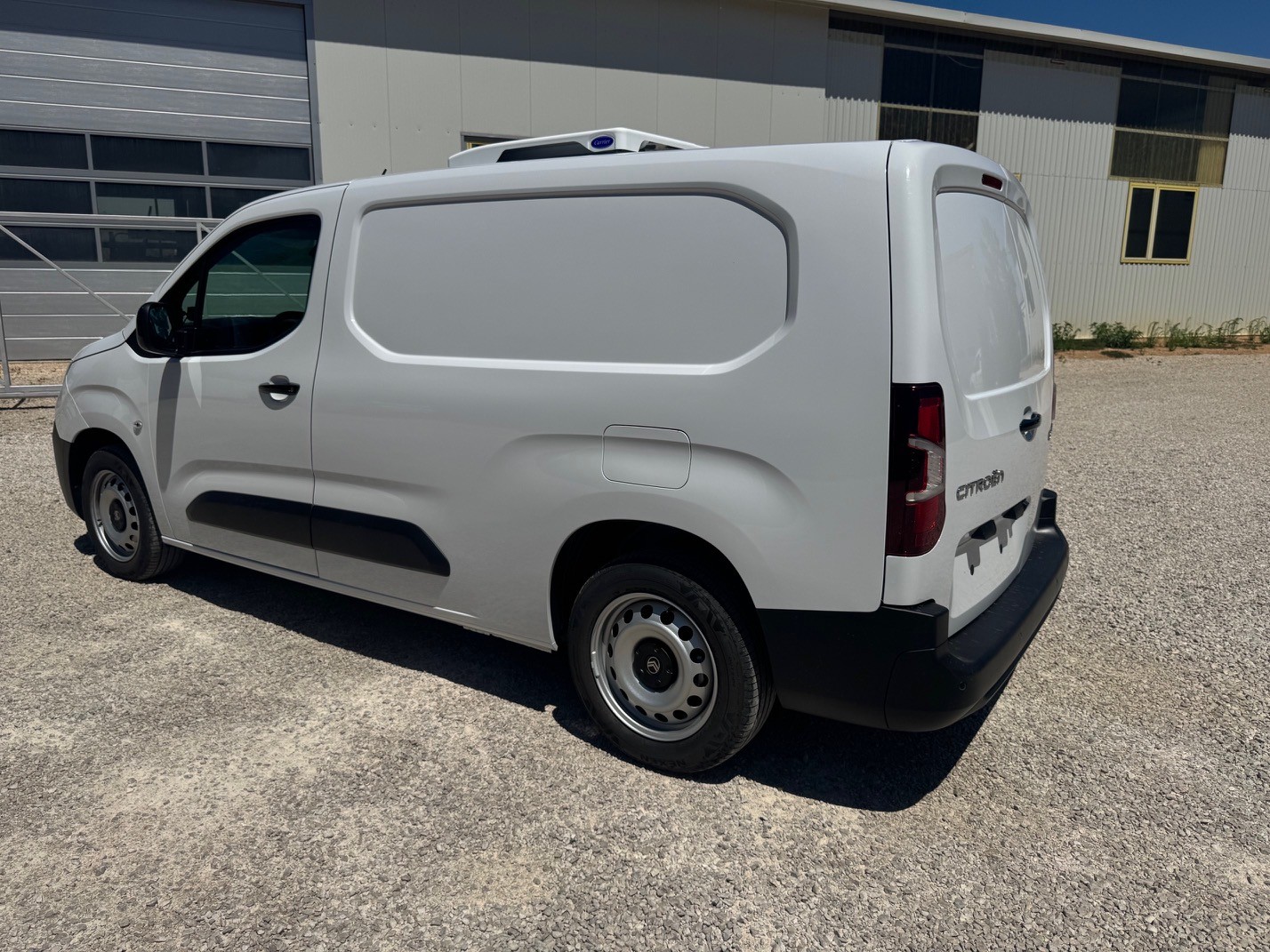 CITROEN XL 1.5 Aut.-130Ps mit Carrier Kühlausbau und Top Ausstattung.-image-12